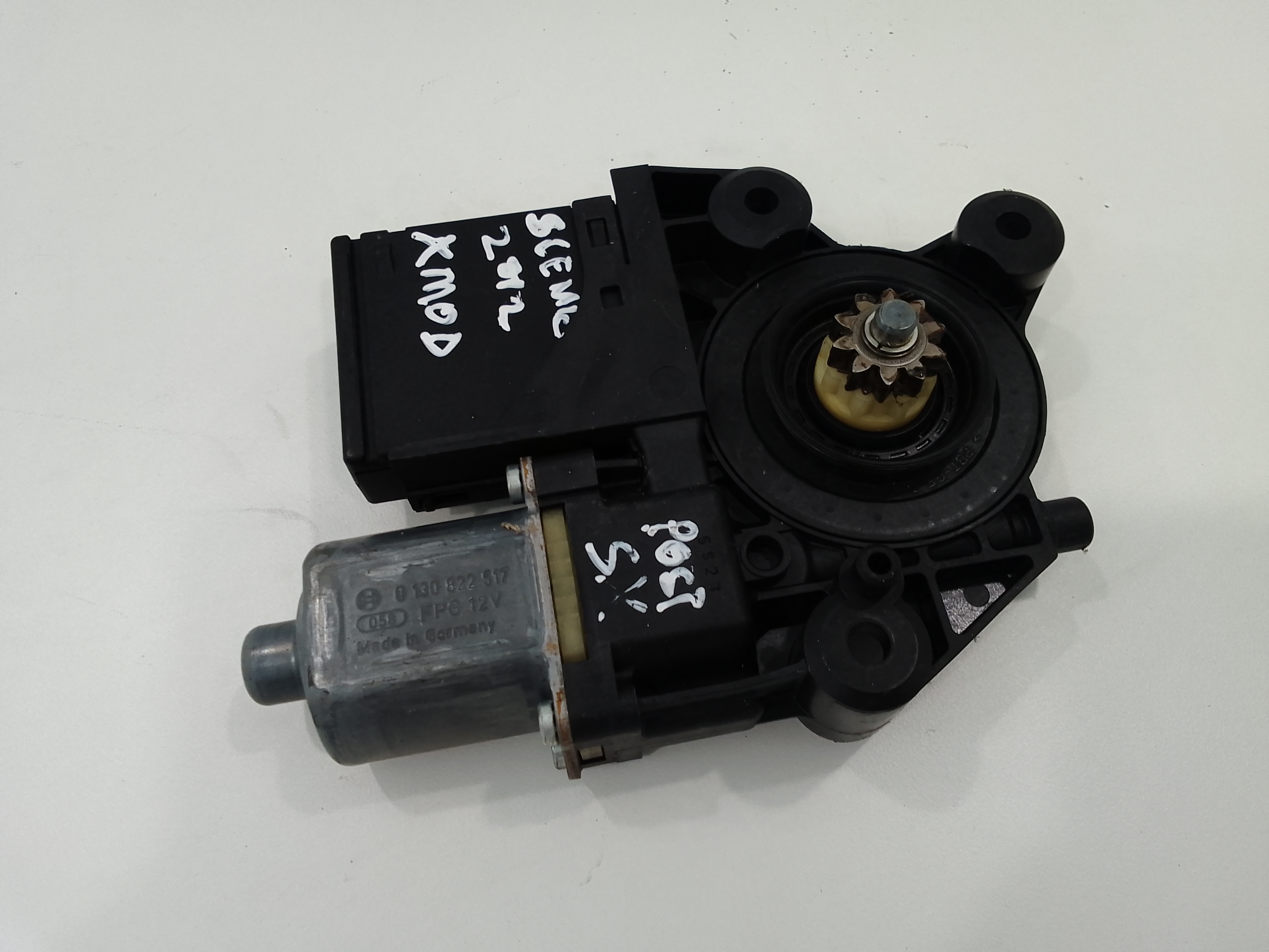 Motorino Alzacristallo Porta Post. Sinistro 827310166R Usato