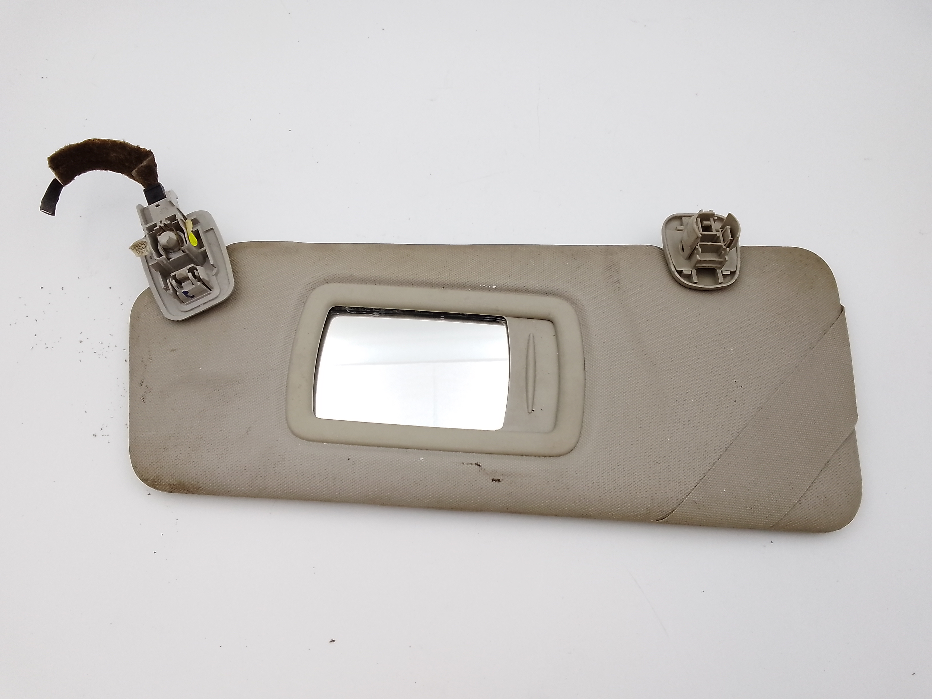 Aletta Parasole Parabrezza Sinistro 964010028R Usato