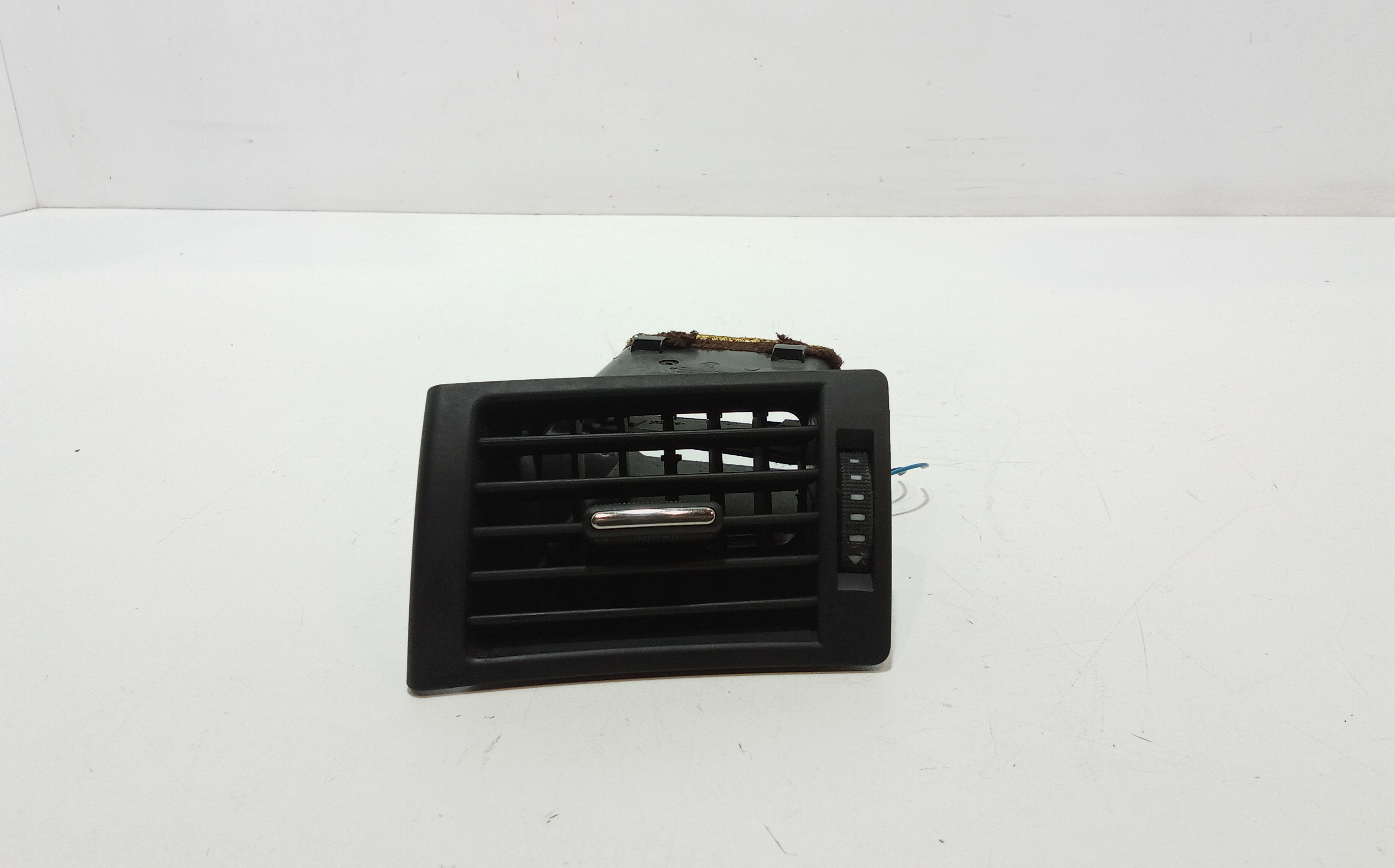 Condotto Aria Bocchette Lat. Cruscotto Sinistro 8E0819655 Usato