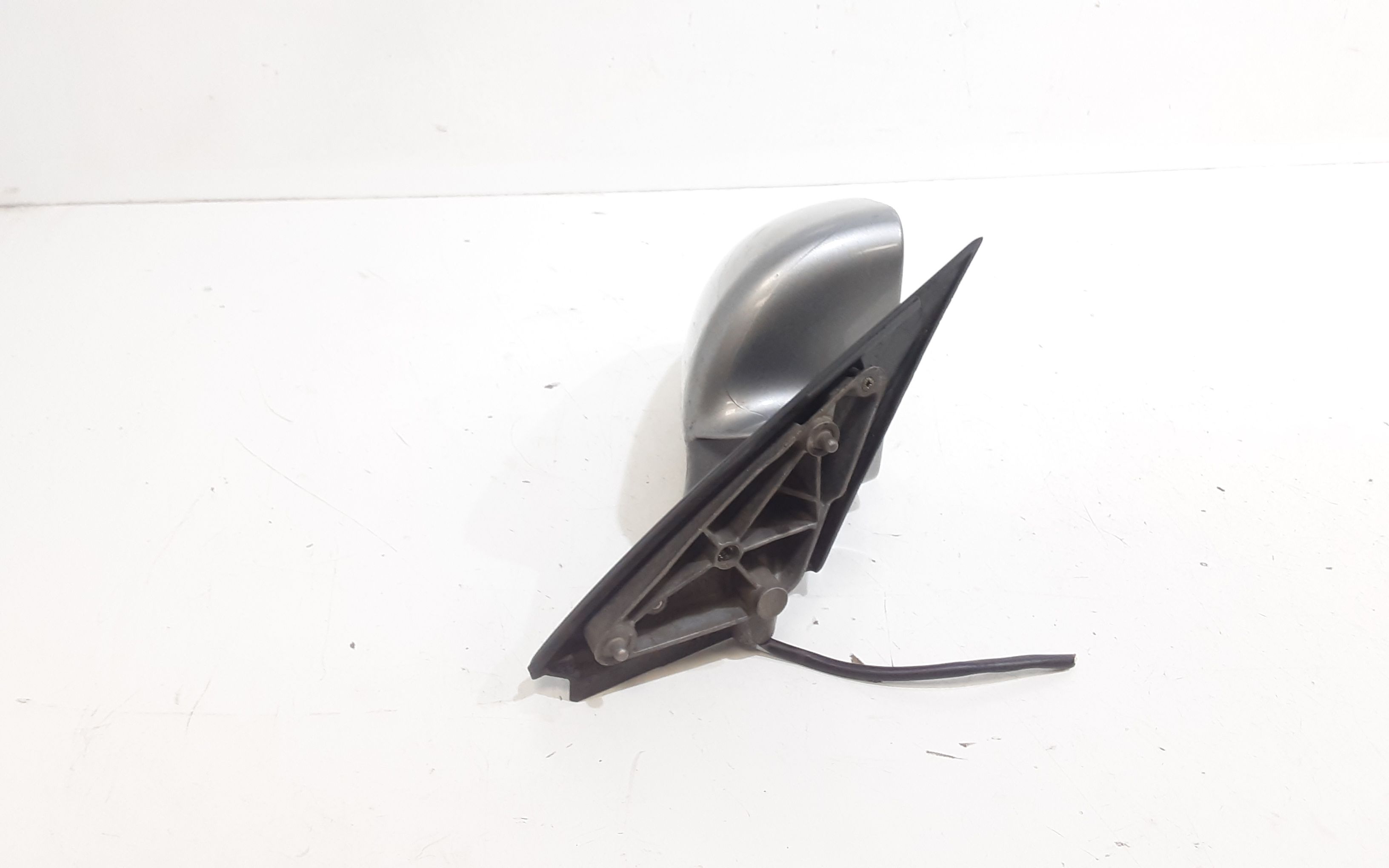 Retrovisore Est. Destro Usato