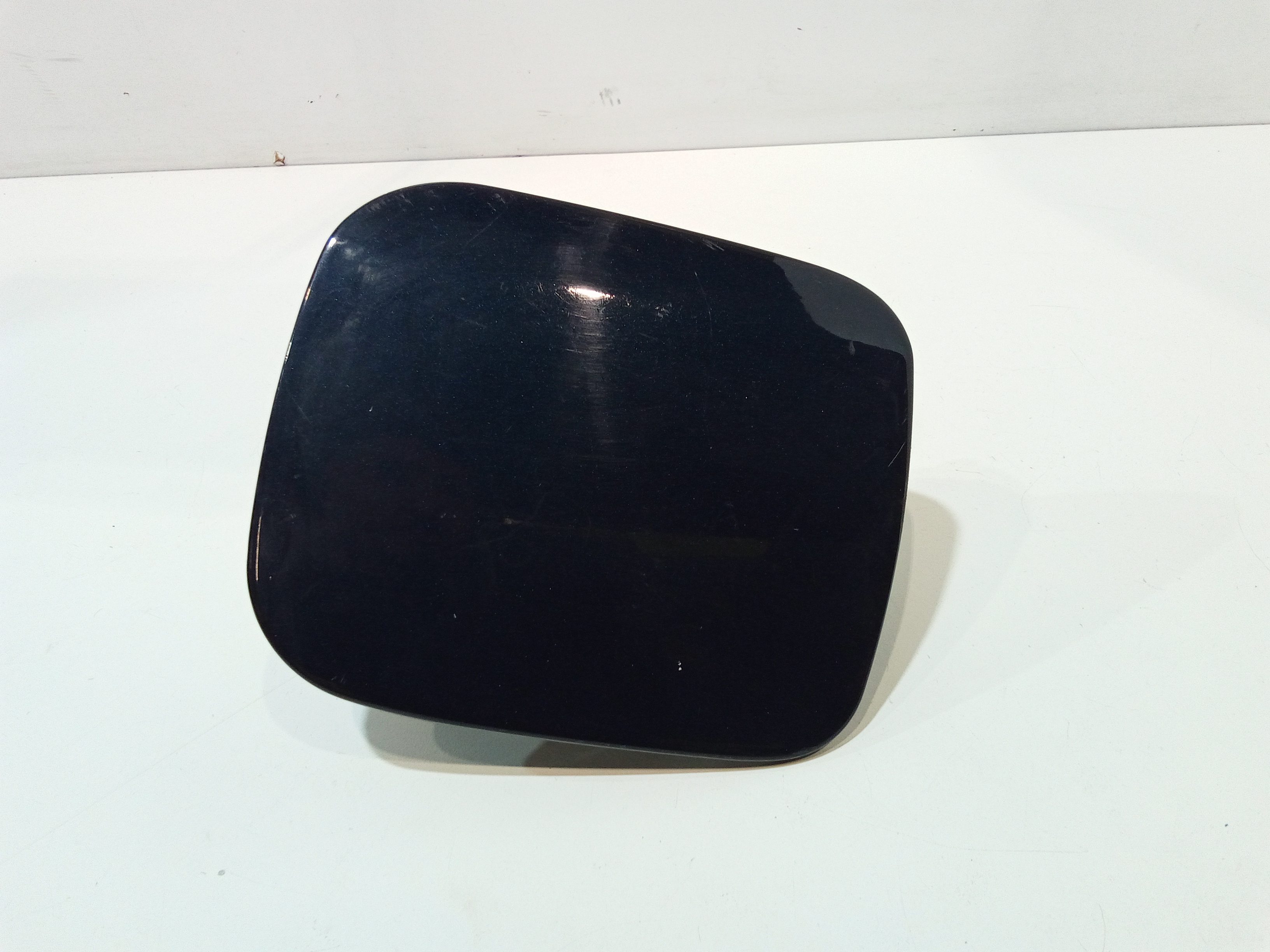 Sportello Carburante 741010027 Usato