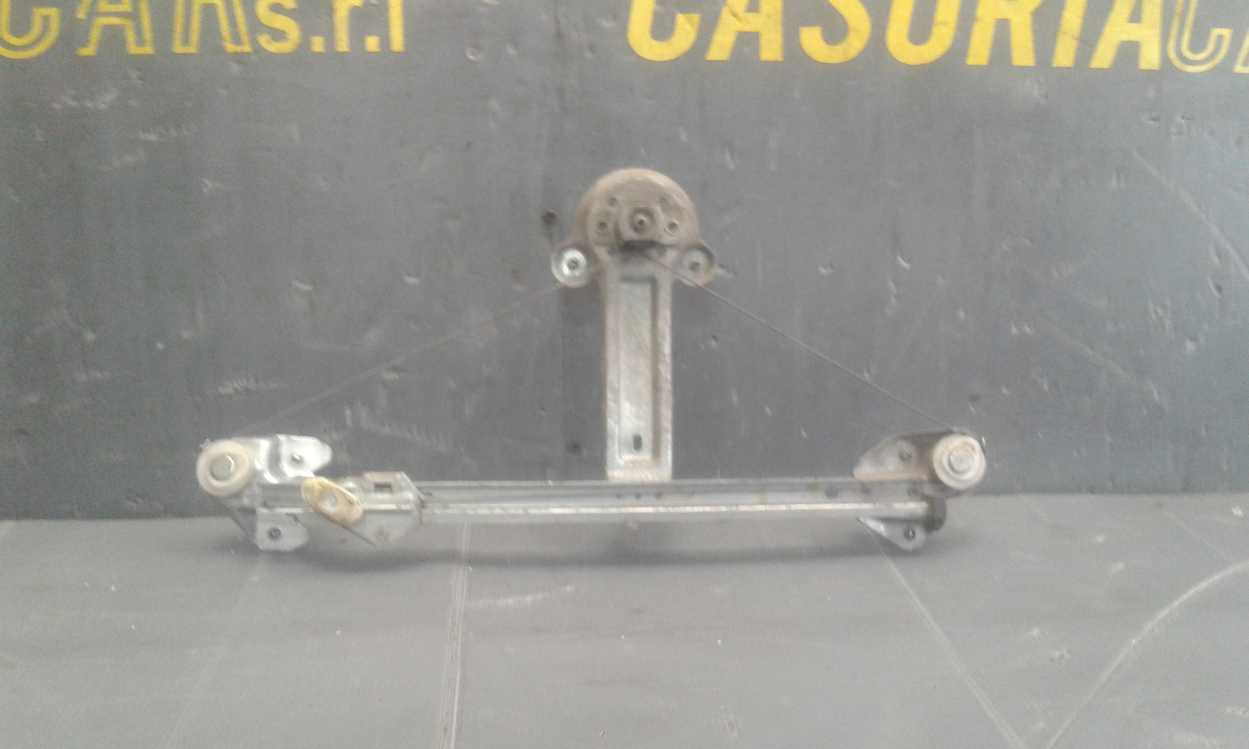 Alzacristallo Porta Post. Destro 13100421 Usato