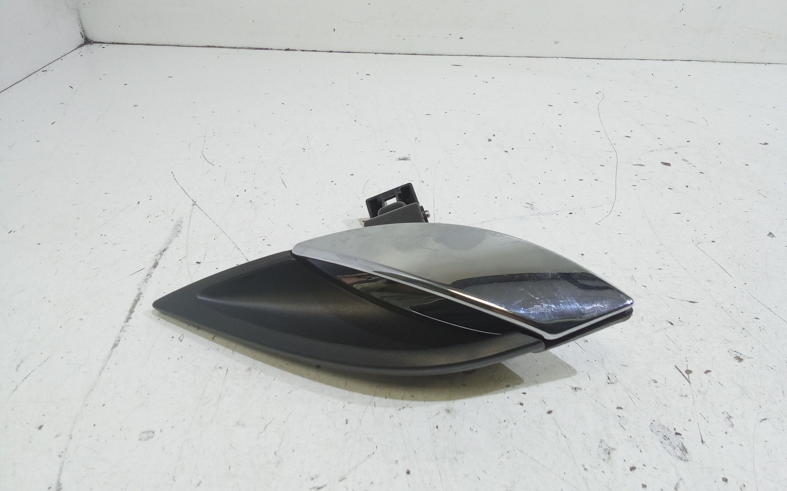 Maniglia Int. Apertura Porta Post. Destro 71745048 Usato