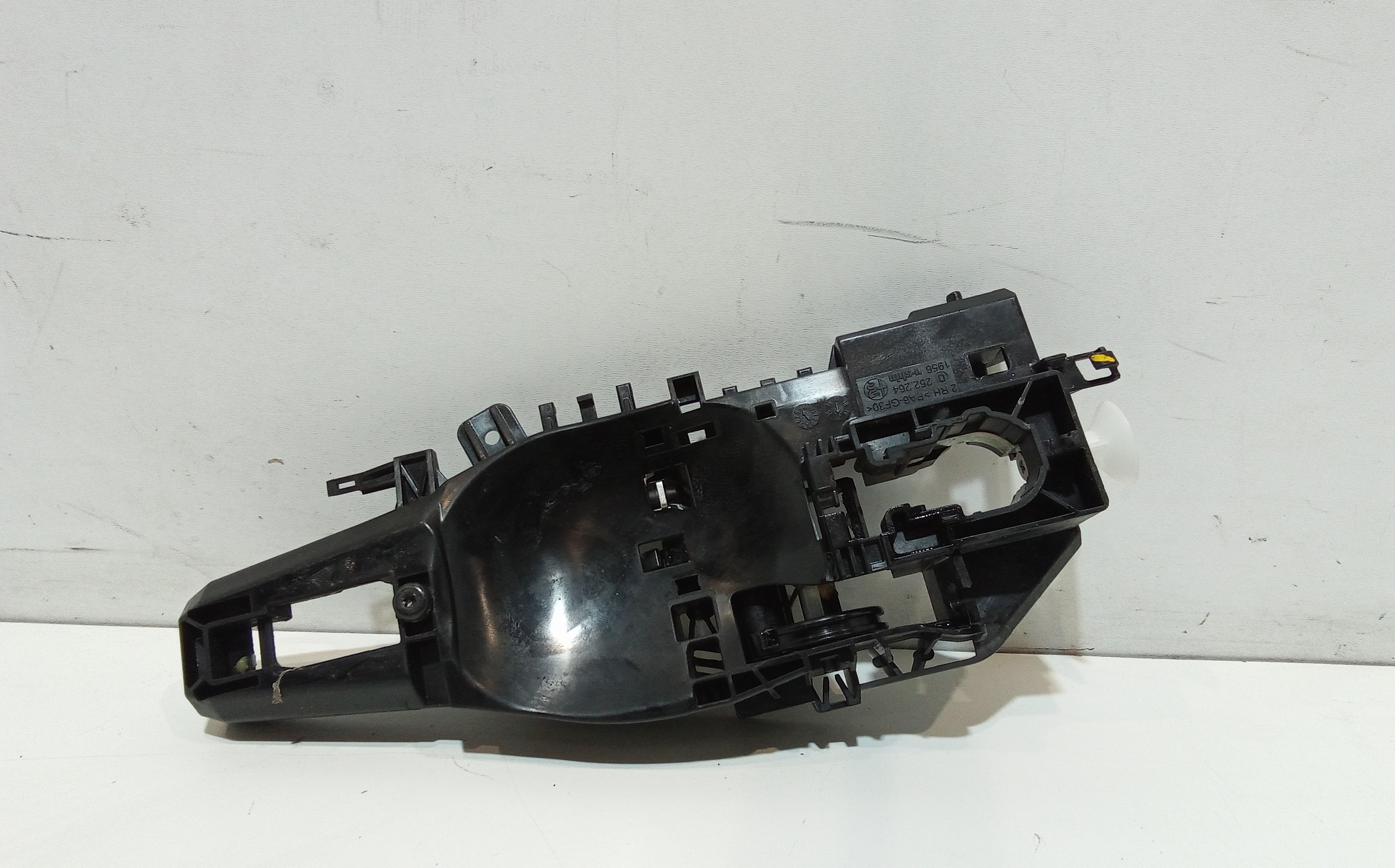 Supporto Maniglia Est. Porta Post. Destro 50545347 Usato