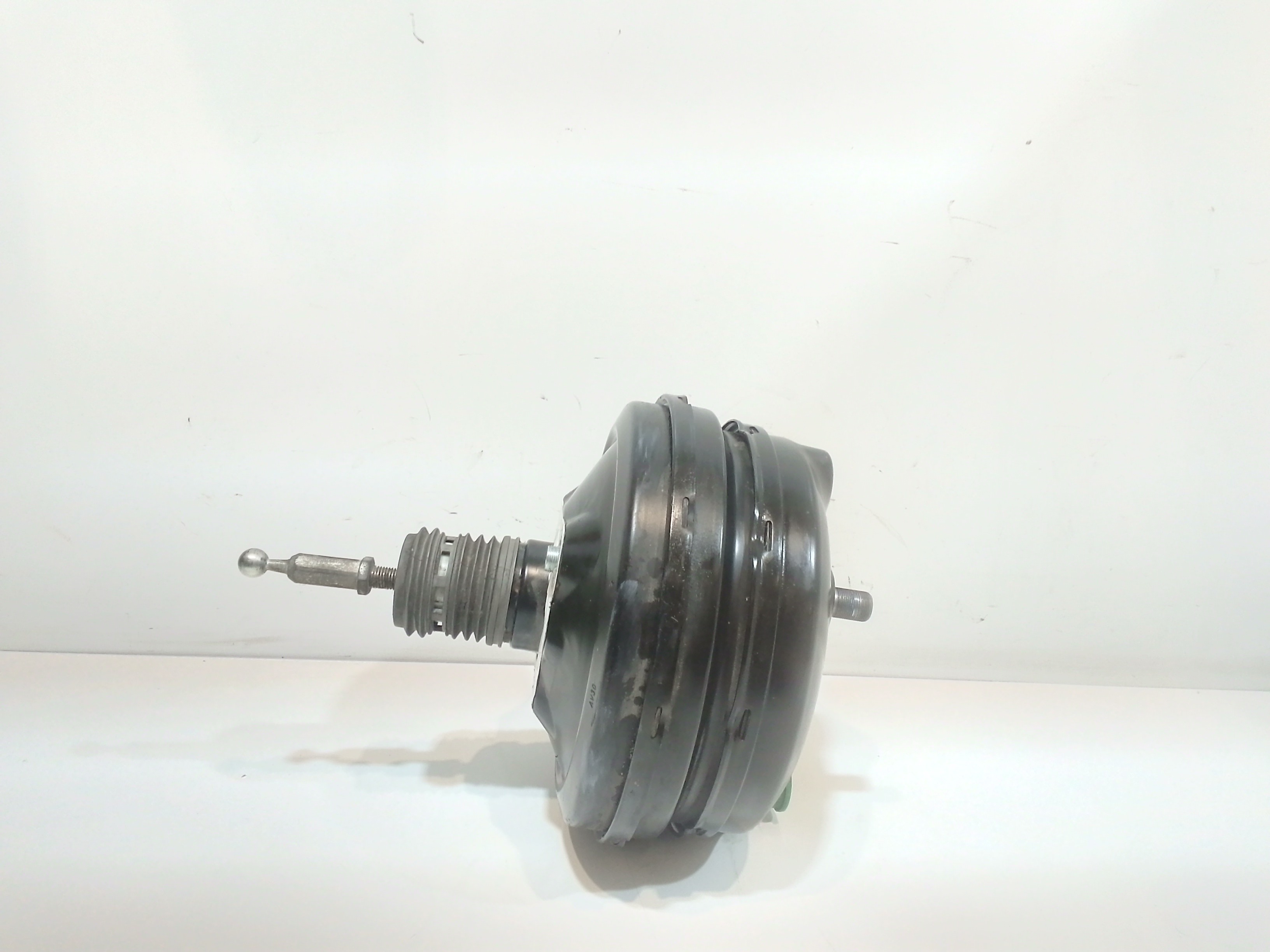 Servofreno 8K0612107D Usato