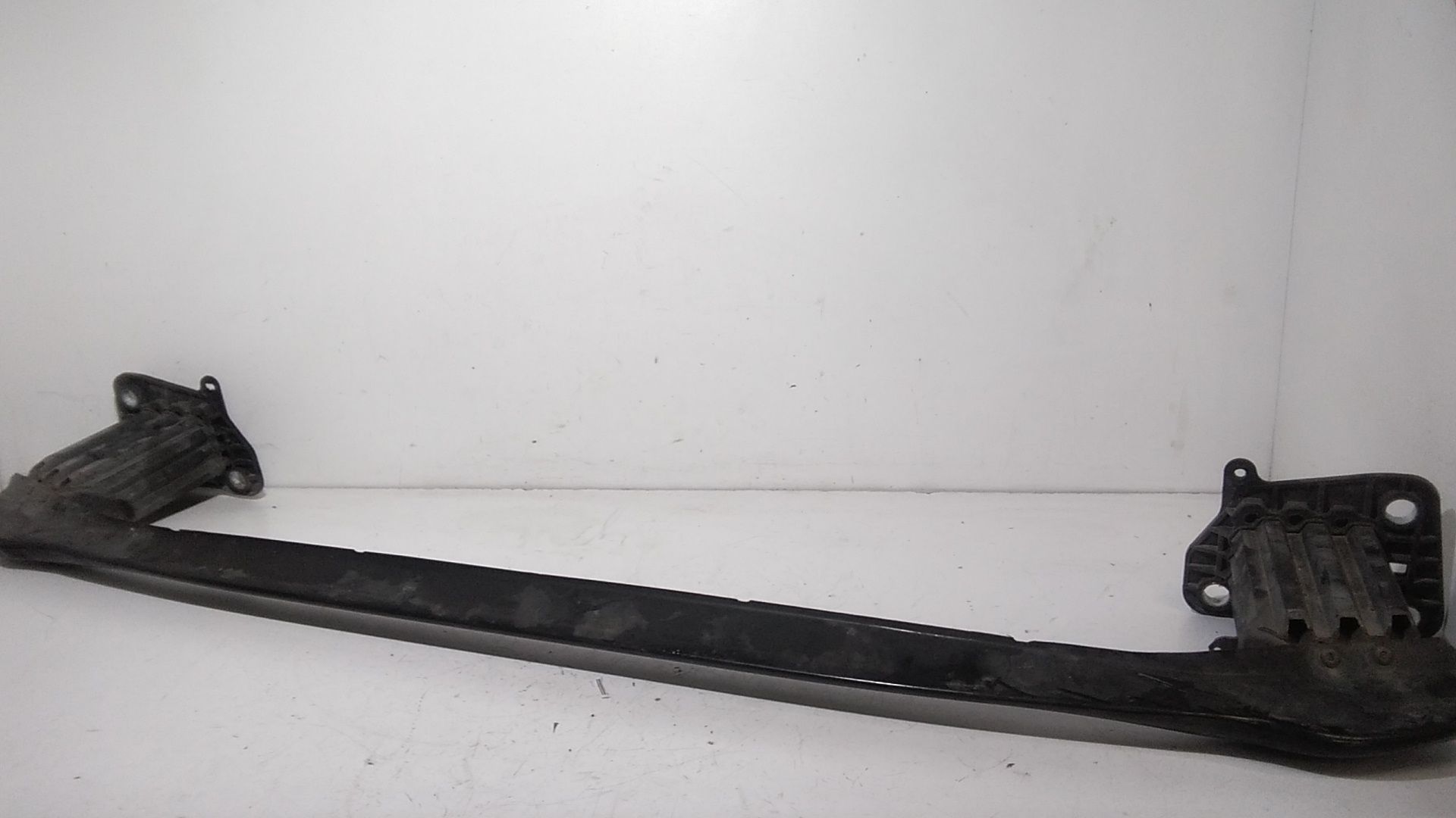 Rinforzo Paraurti Ant. Usato