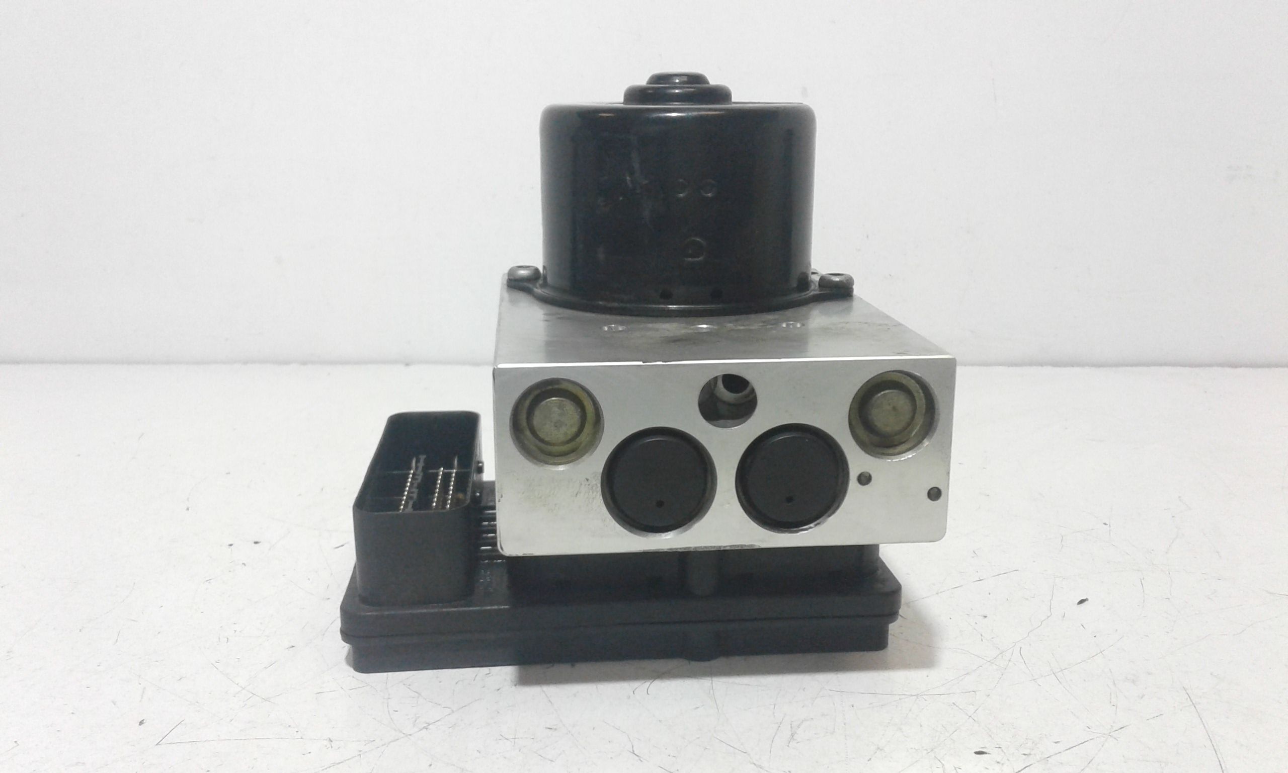 Pompa Abs A0034319312 Usato