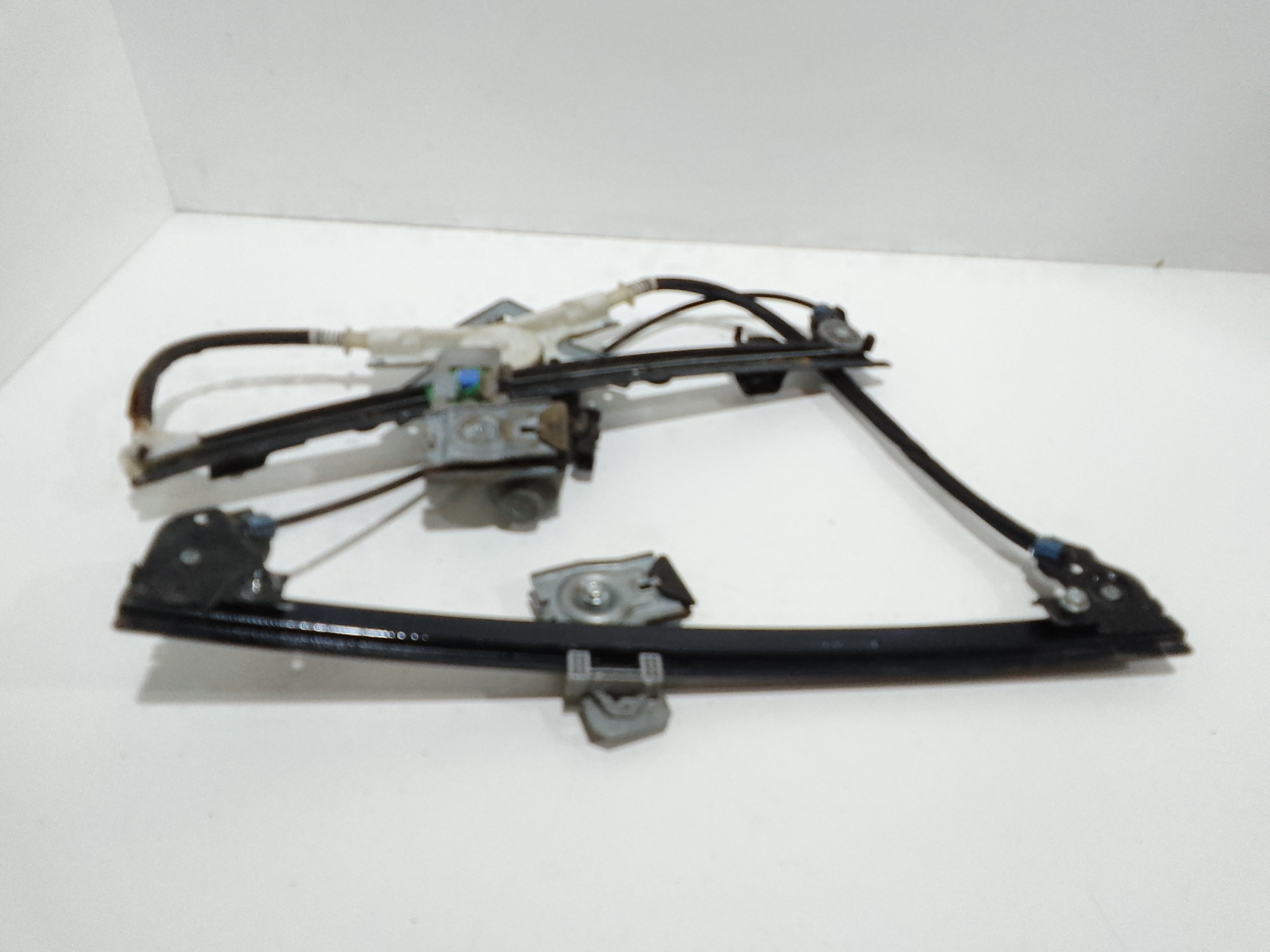 Alzacristallo Porta Ant. Destro Usato