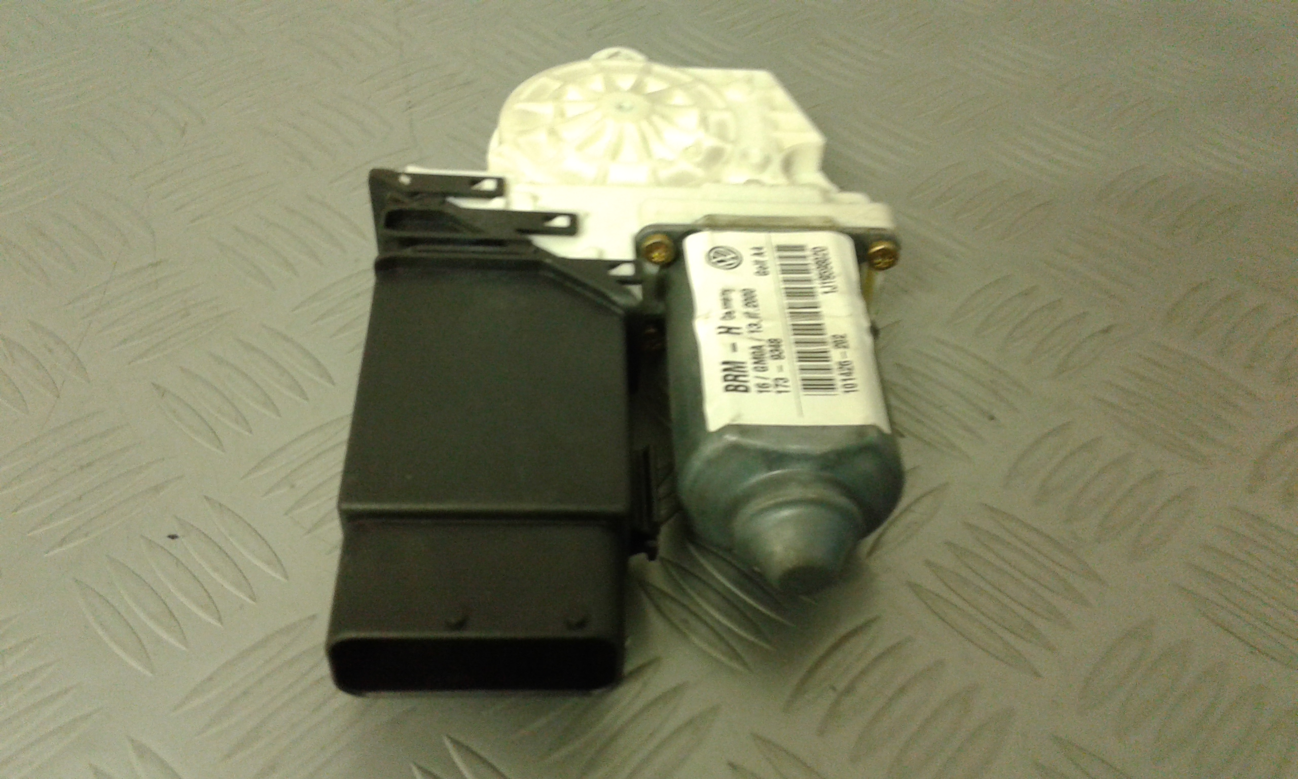 Motorino Alzacristallo Porta Ant. Destro 1C0959802C017 Usato