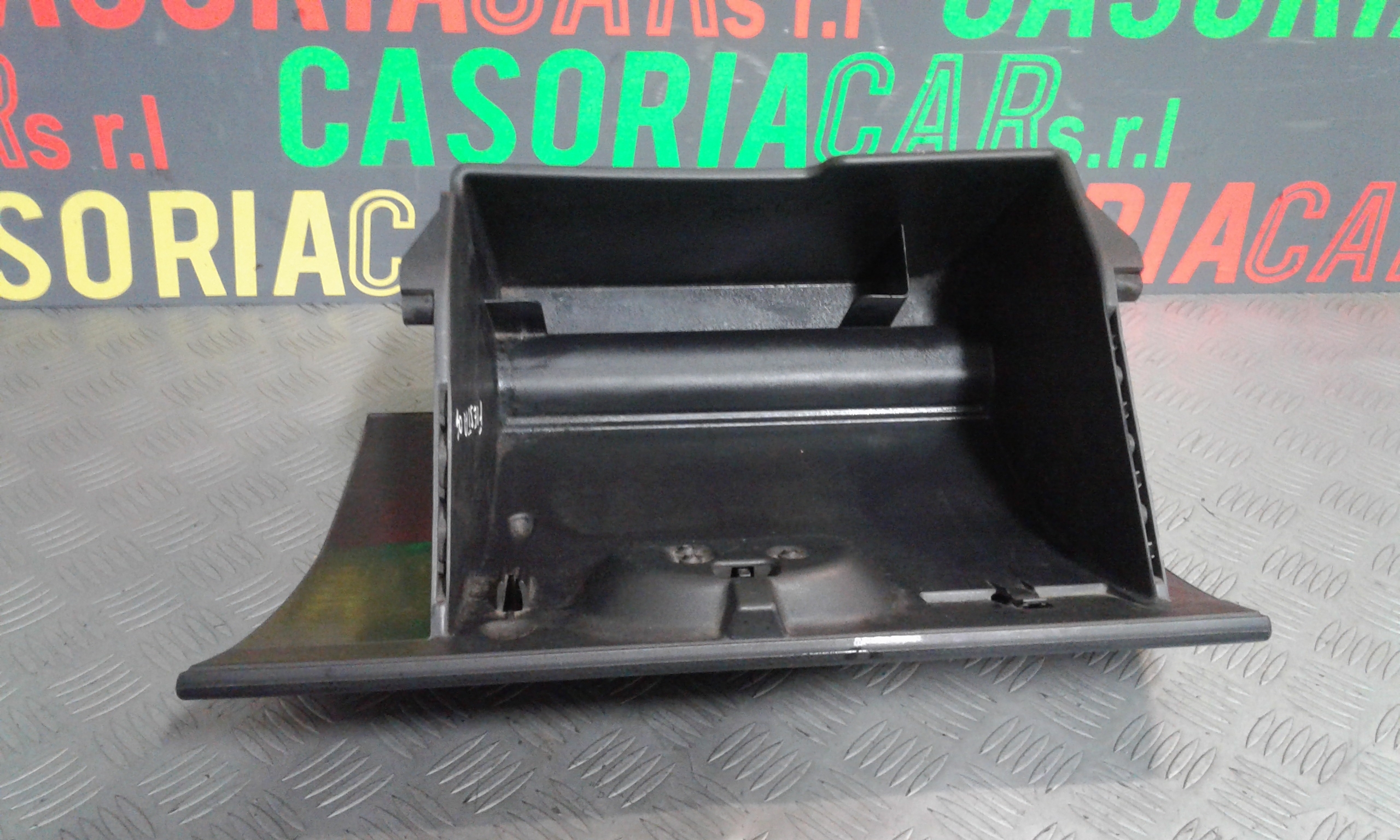 Portaoggetti Cruscotto Destro Usato