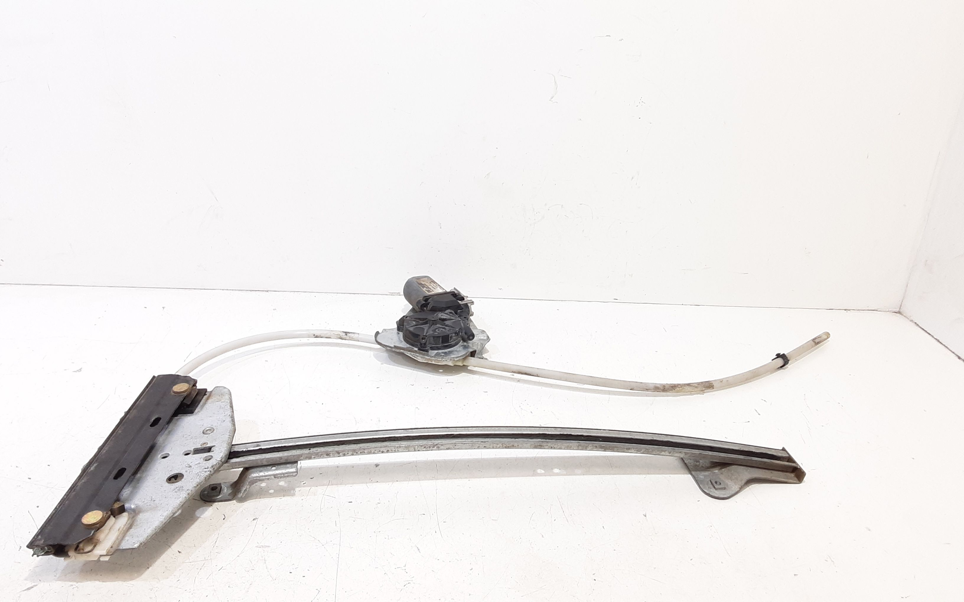 Alzacristallo Porta Ant. Sinistro Usato