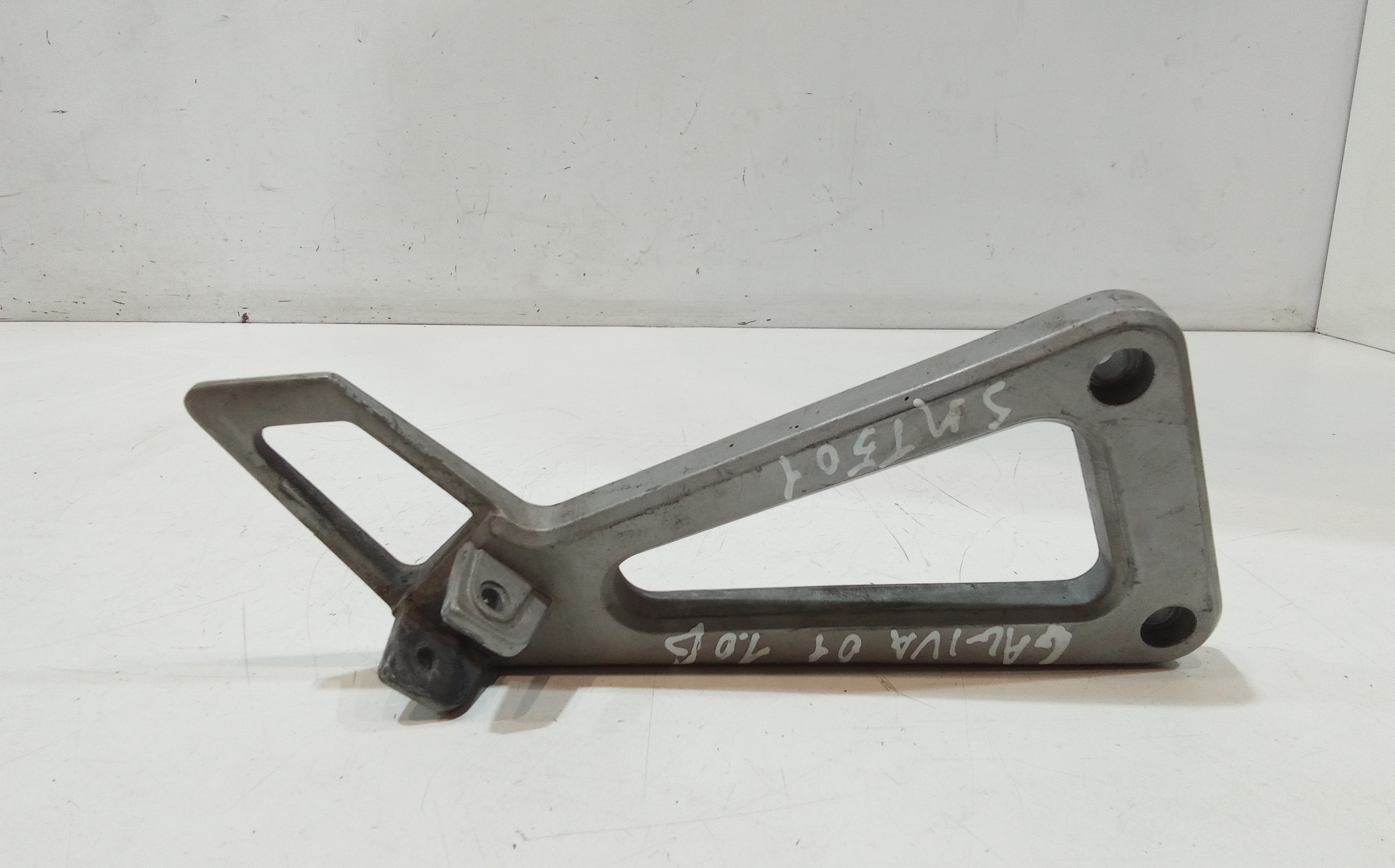 Staffa Supporto Pedalino Posteriore Destra Usato