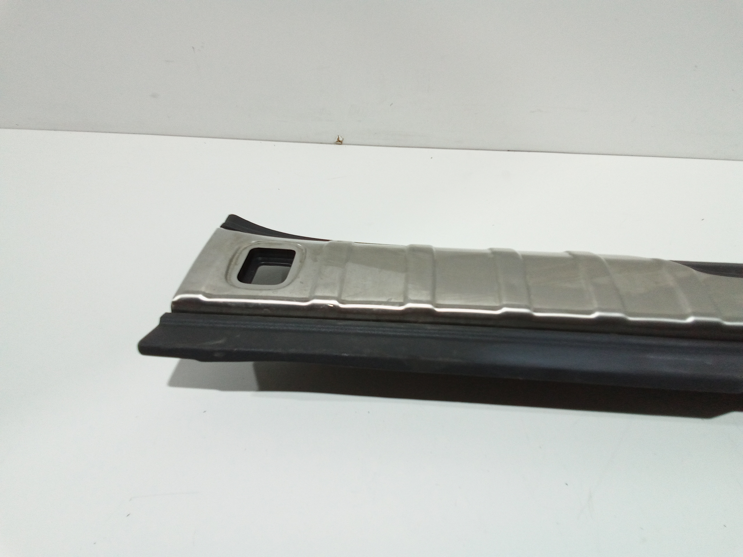 Modanatura Battivaligia Bagagliaio 96775707ZD Usato