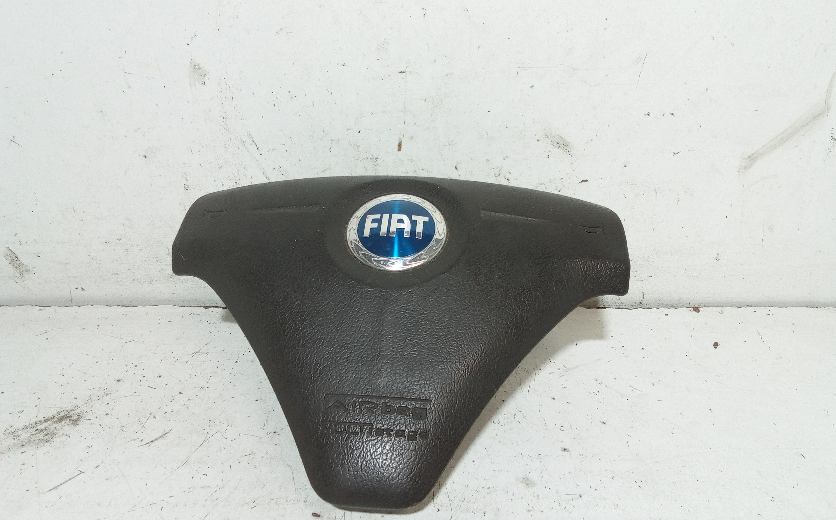 Dispositivo Airbag Lato Guida 735465257 Usato