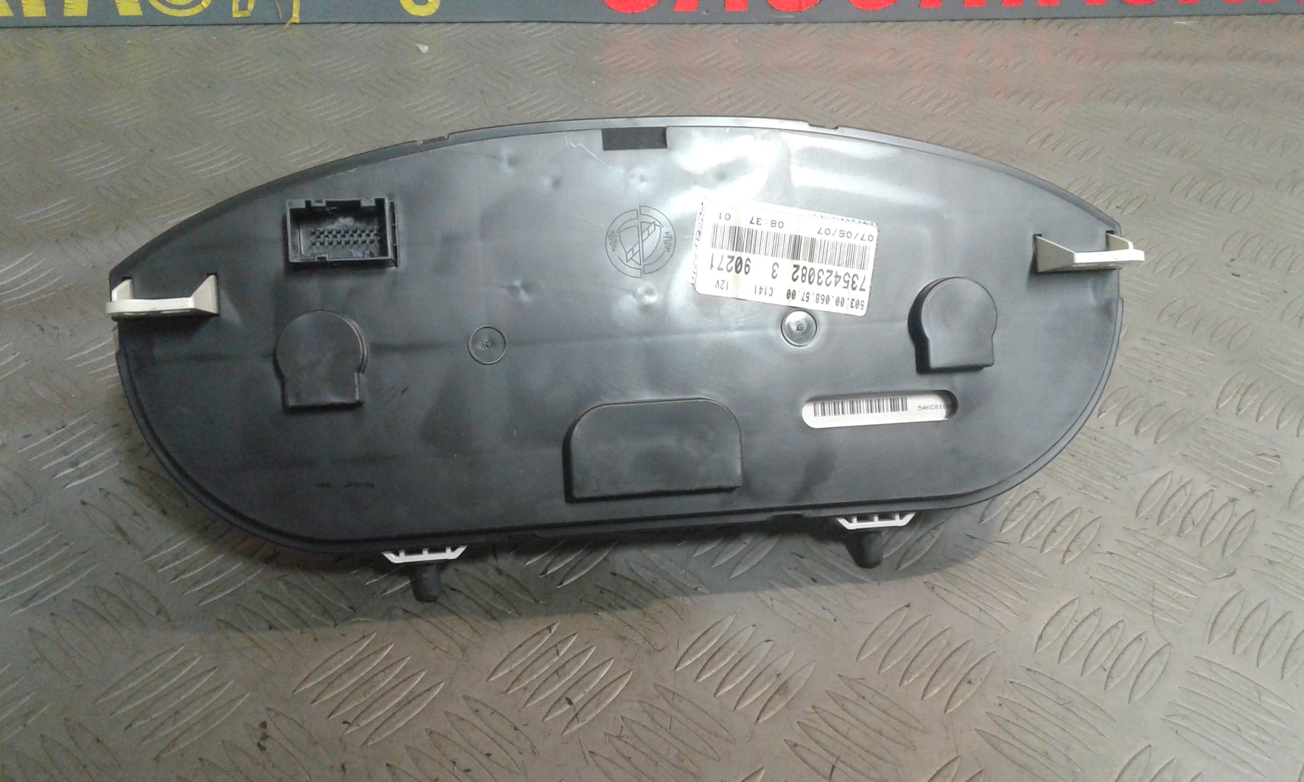 Quadro Portastrumenti Usato