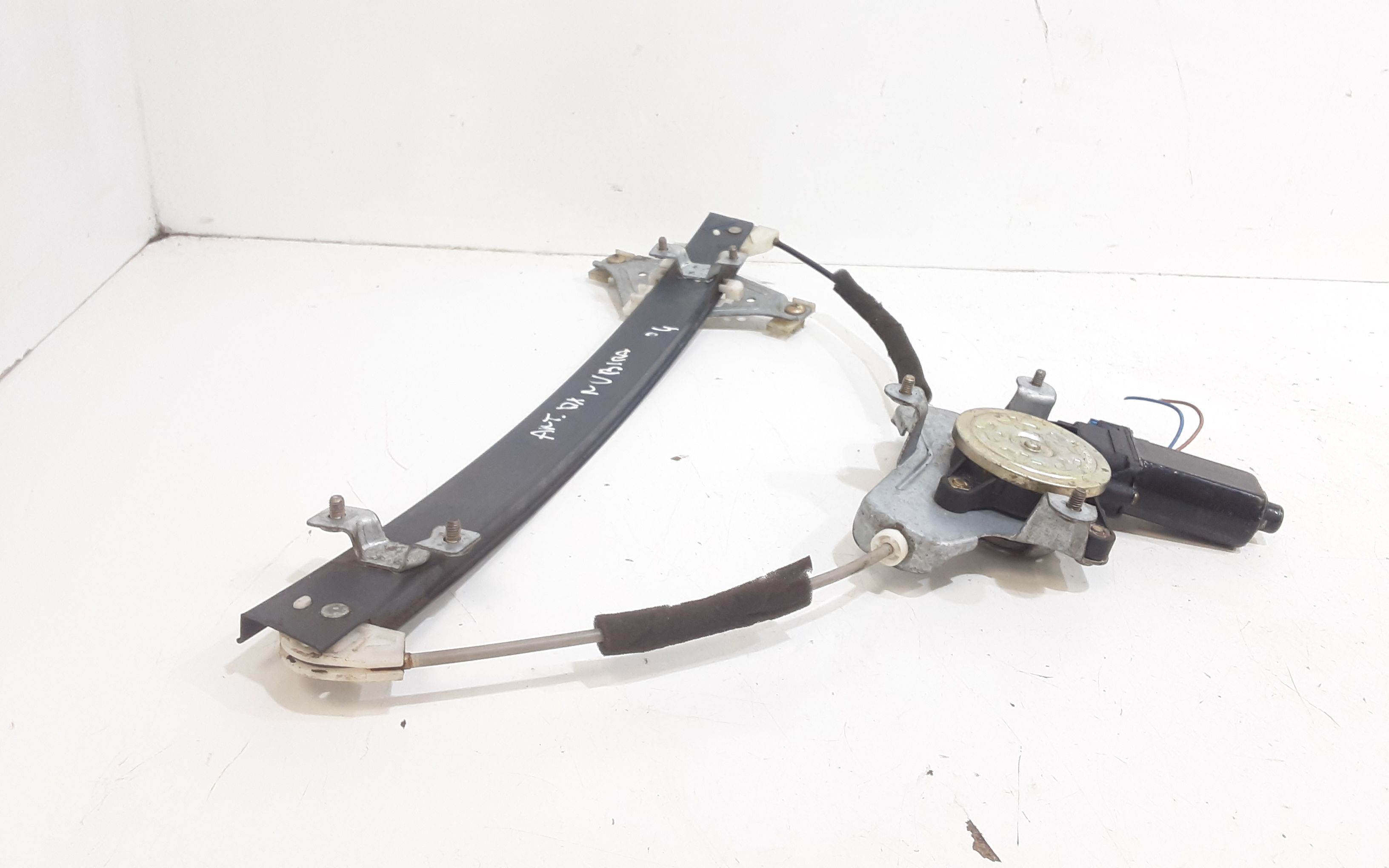 Alzacristallo Porta Ant. Destro Usato