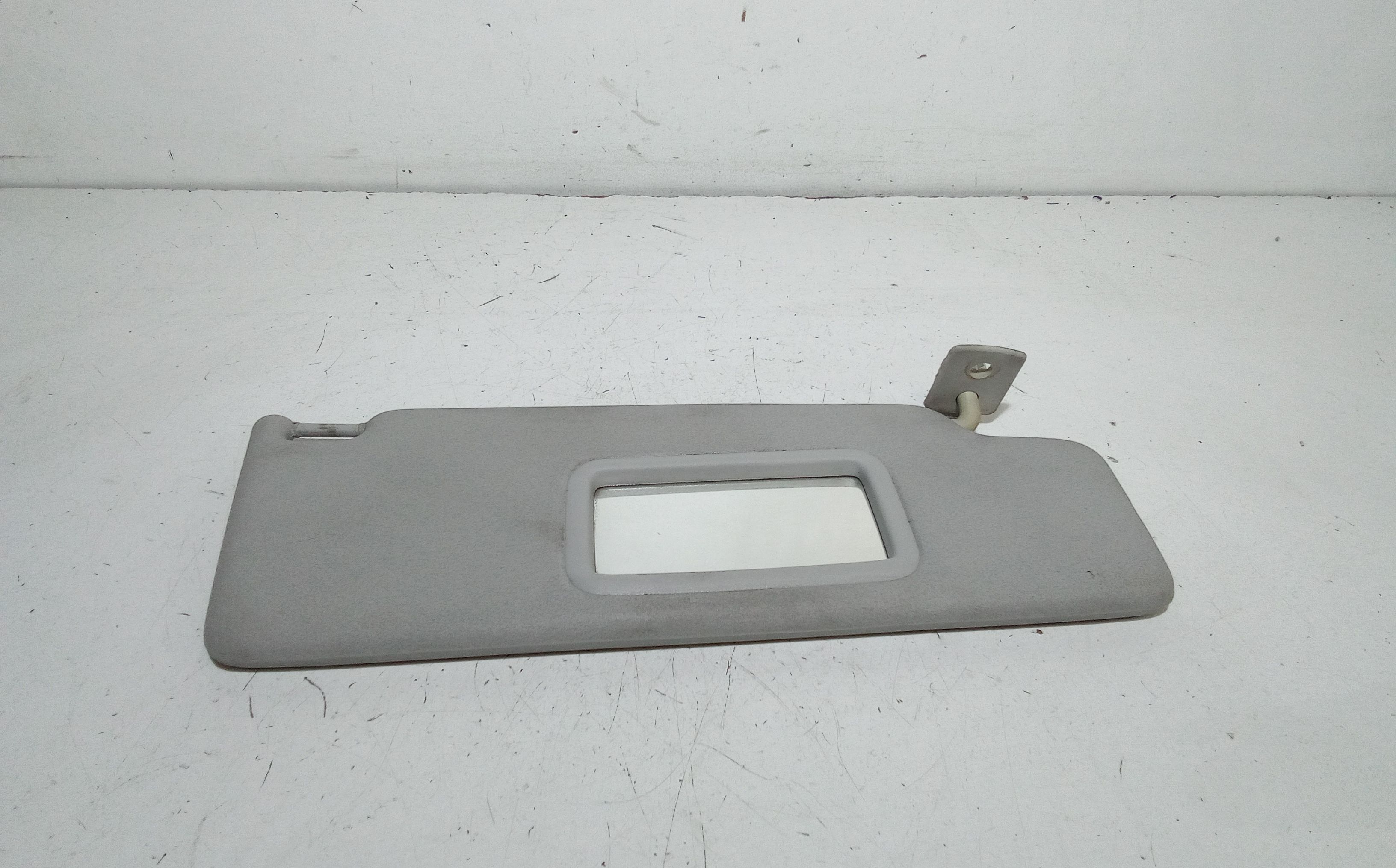 Aletta Parasole Parabrezza Destro Usato