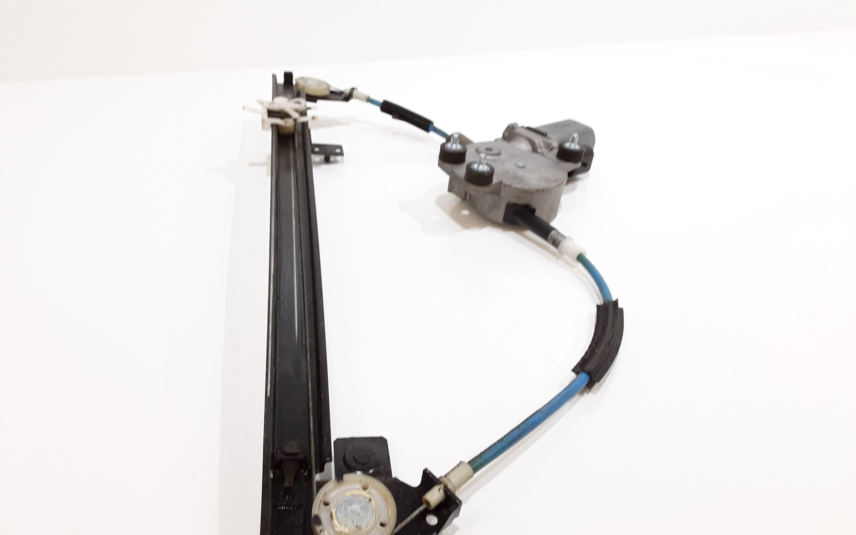 Alzacristallo Porta Ant. Destro Usato