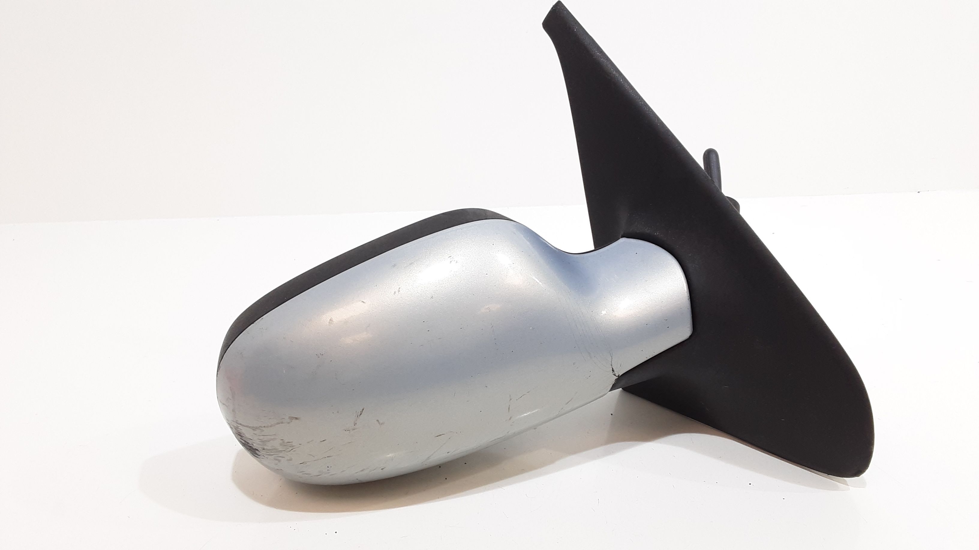 Retrovisore Est. Destro Usato