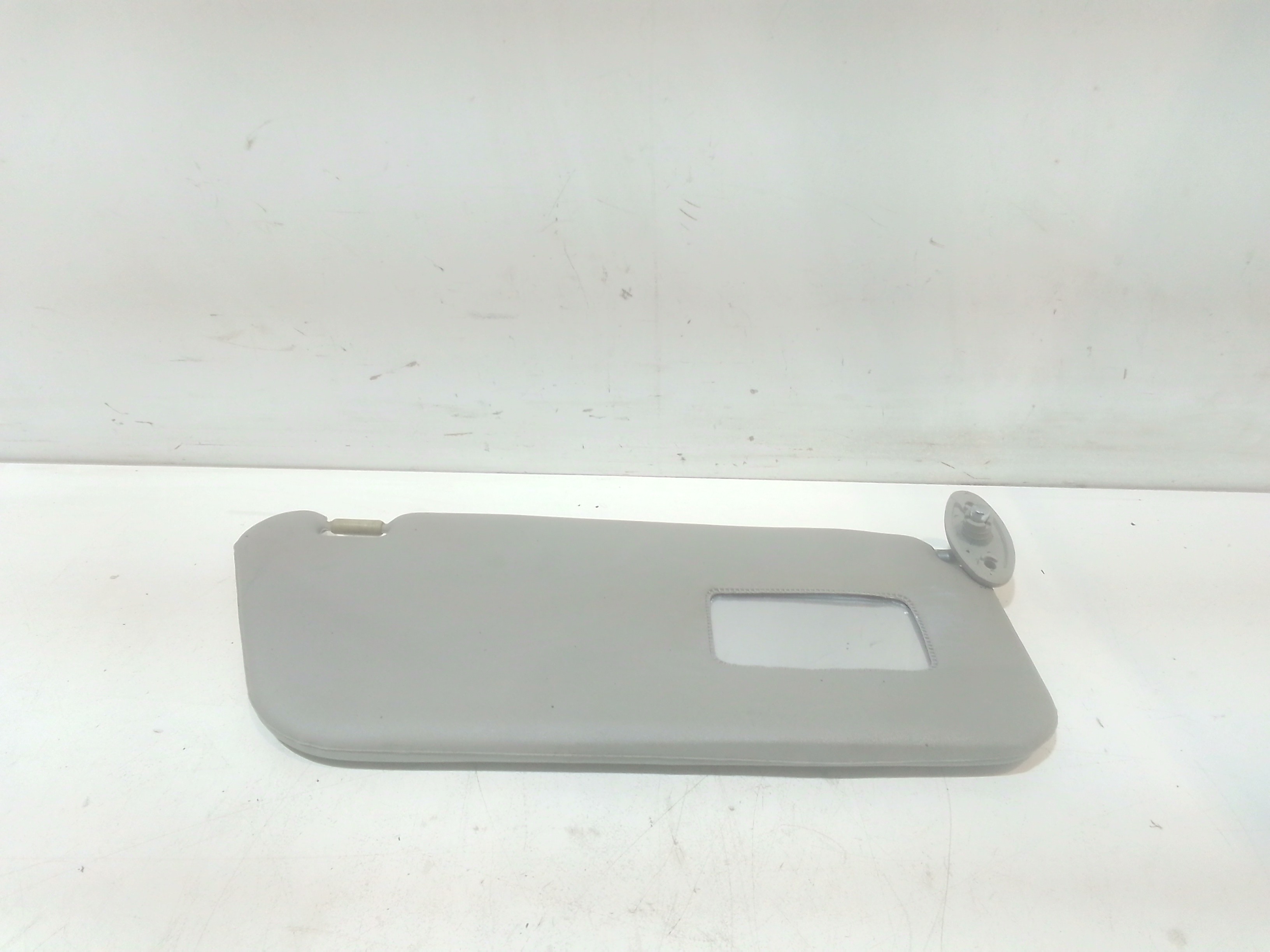 Aletta Parasole Parabrezza Destro 96279929 Usato