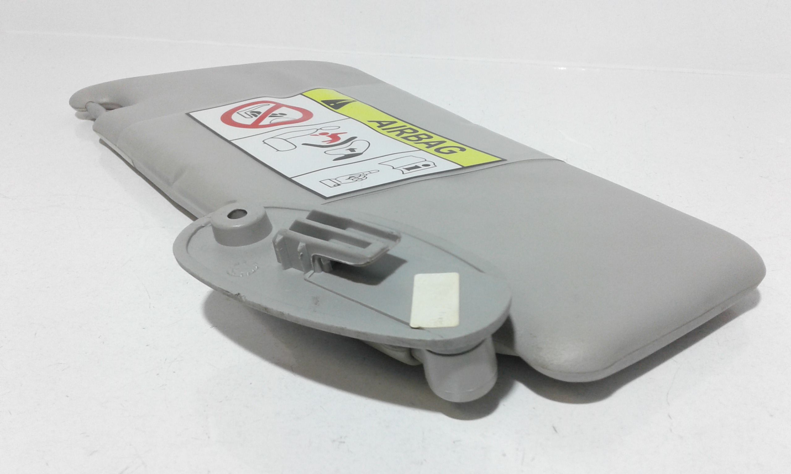 Aletta Parasole Parabrezza Destro 735509466 Usato