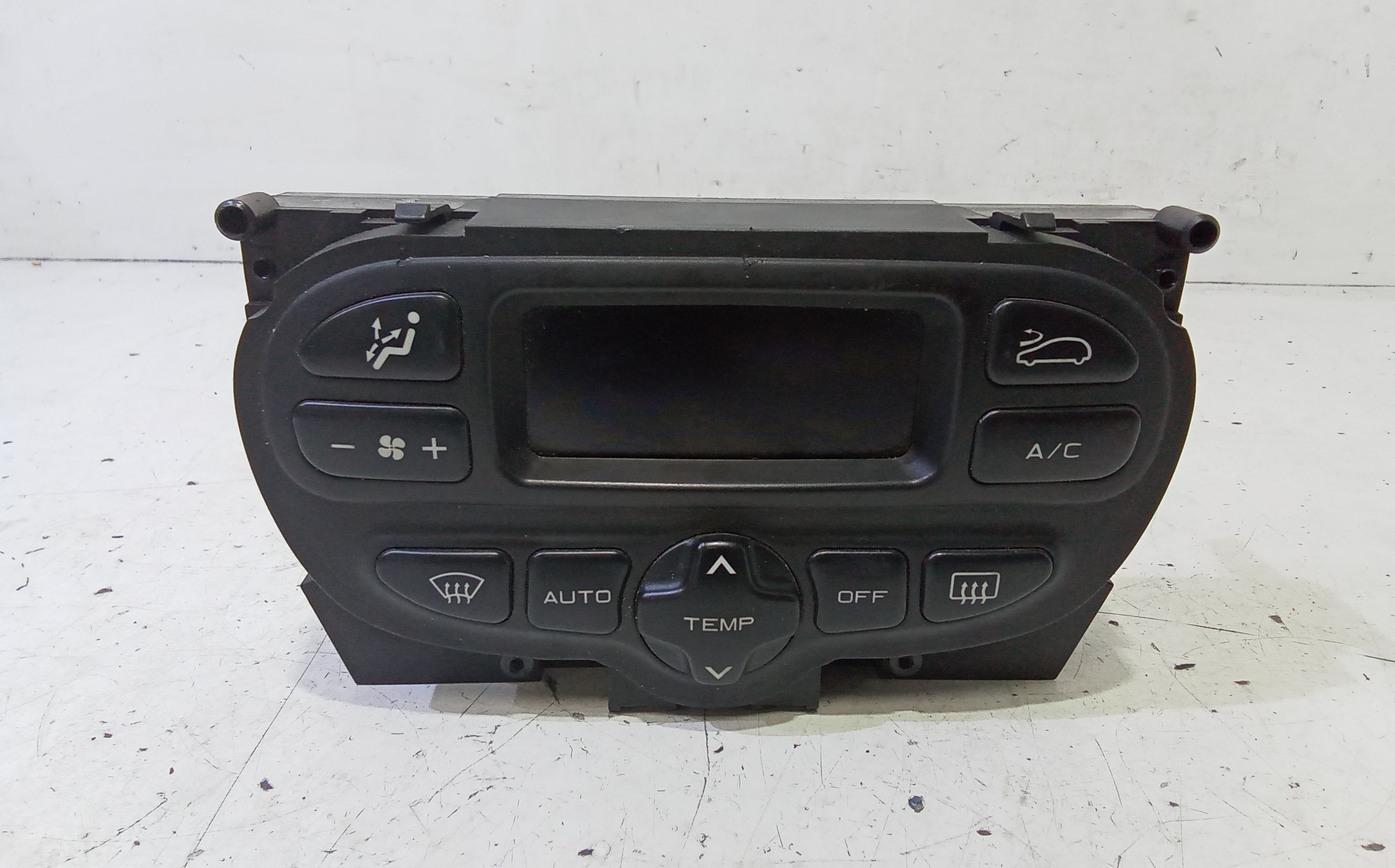 Blocco Comando Climatizzazione 6451FG Usato