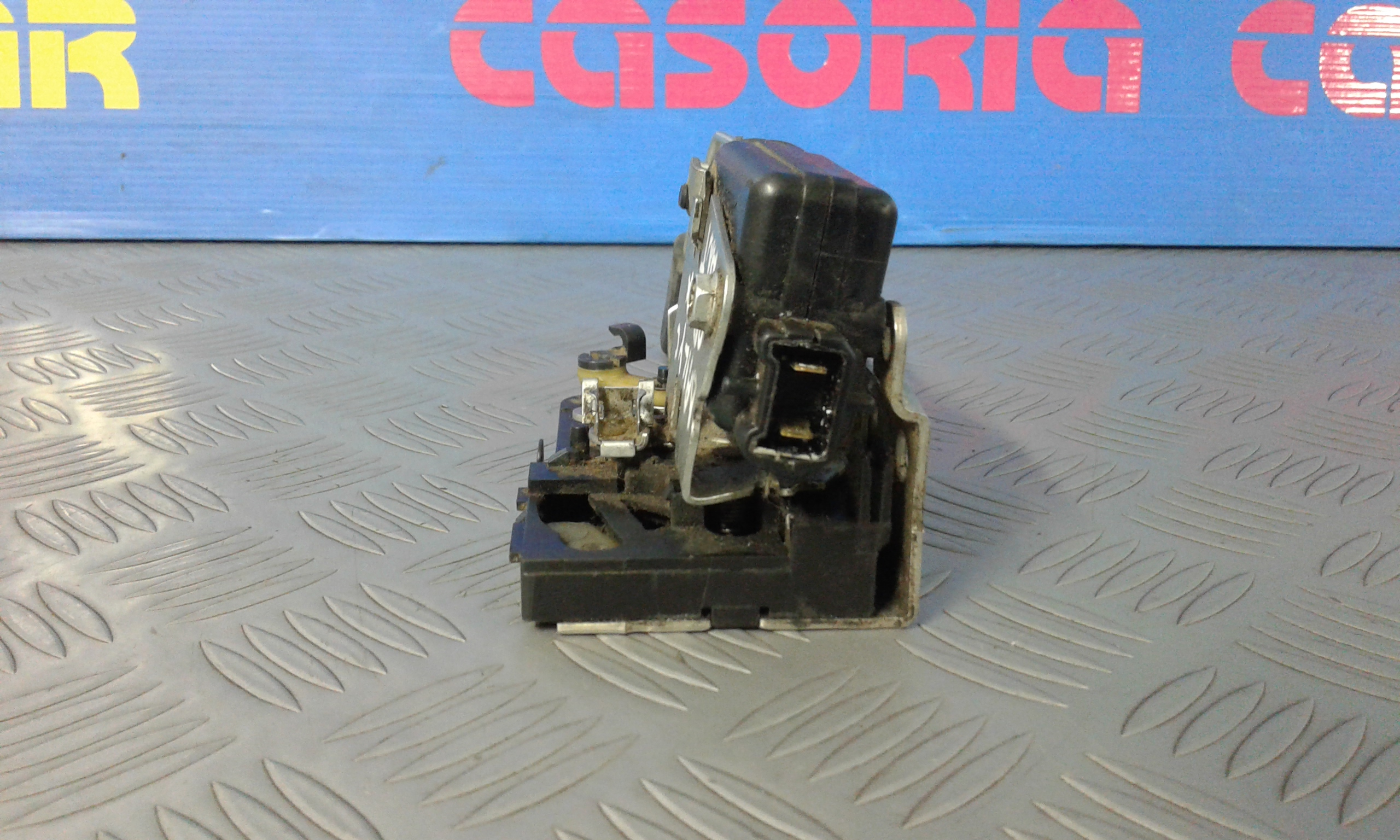 Serratura Porta Ant. Destro 5801352922 Usato