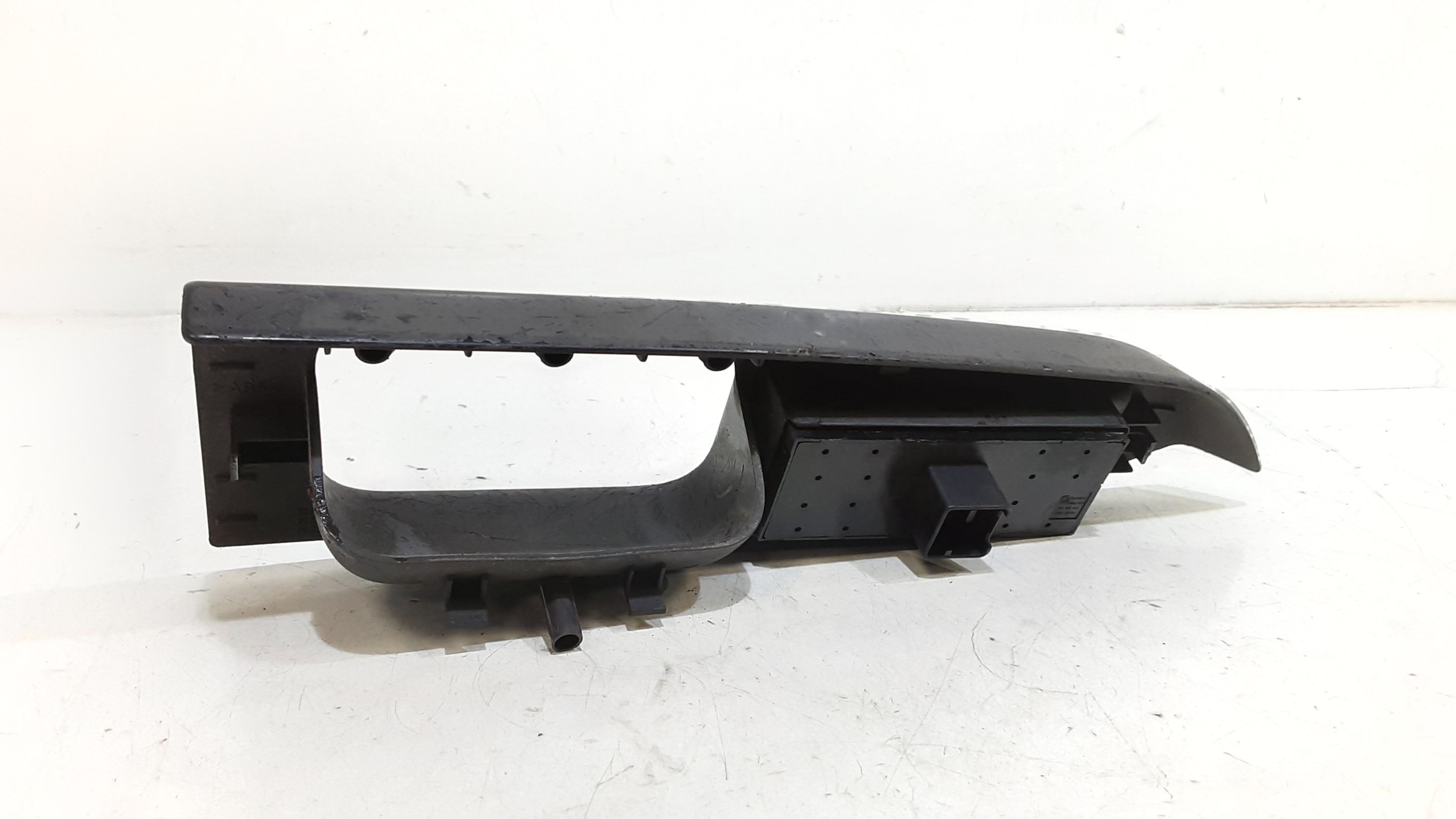 Interruttore Alzacristalli Porta Ant. Sinistro 6Q09598589B9 Usato