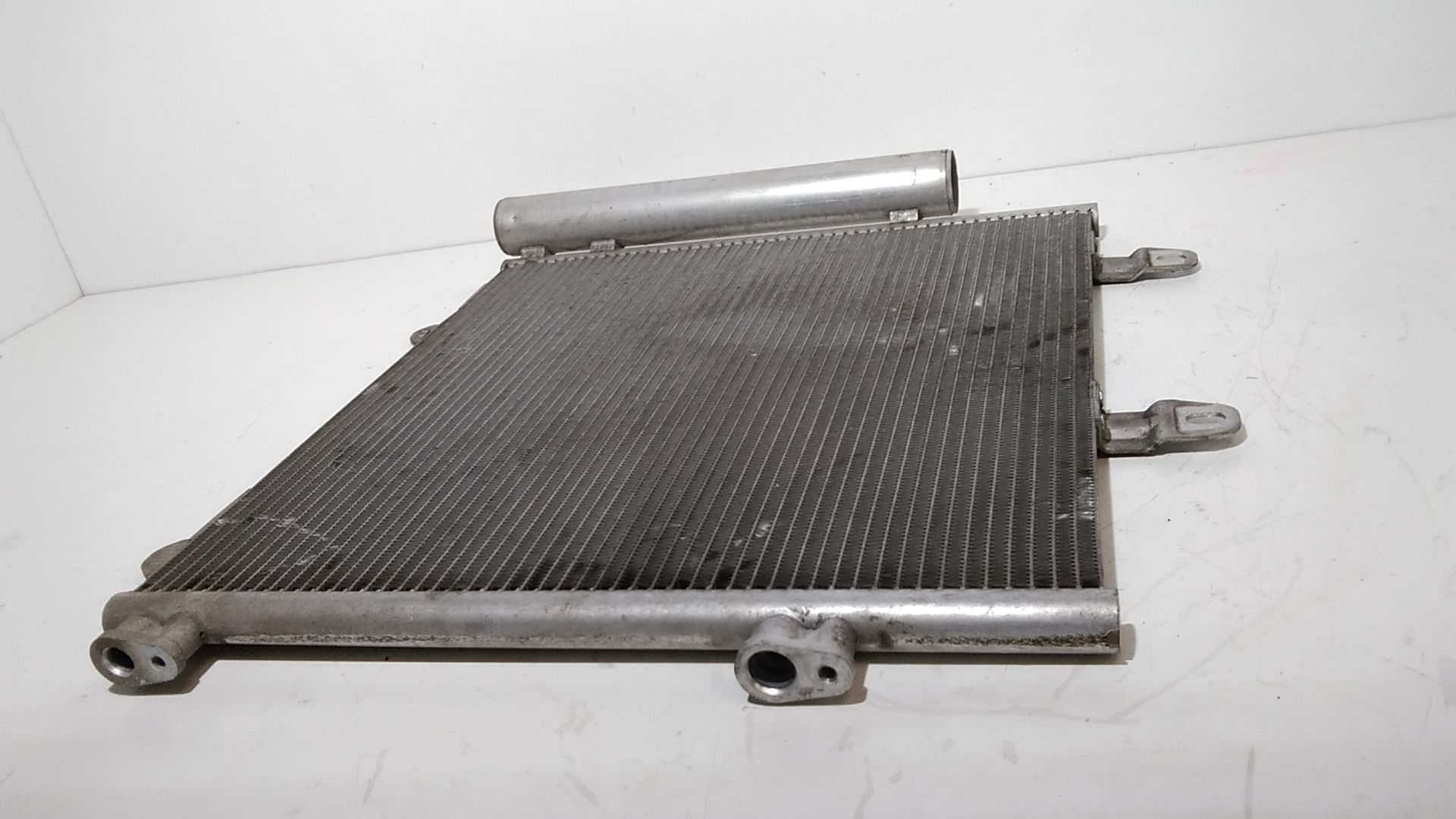 Radiatore Riscaldamento 87050YV030 Usato