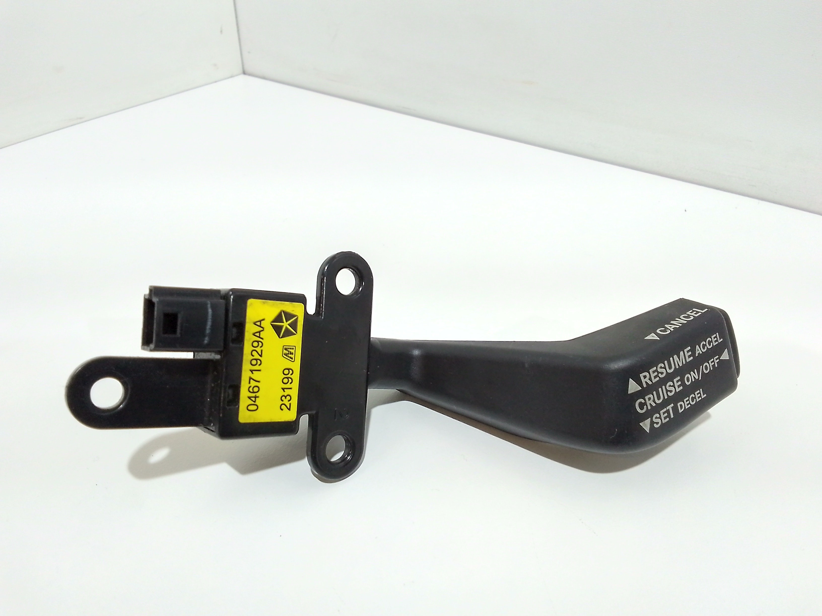 Blocco Comandi Regolatore Velocità K04671929AC Usato