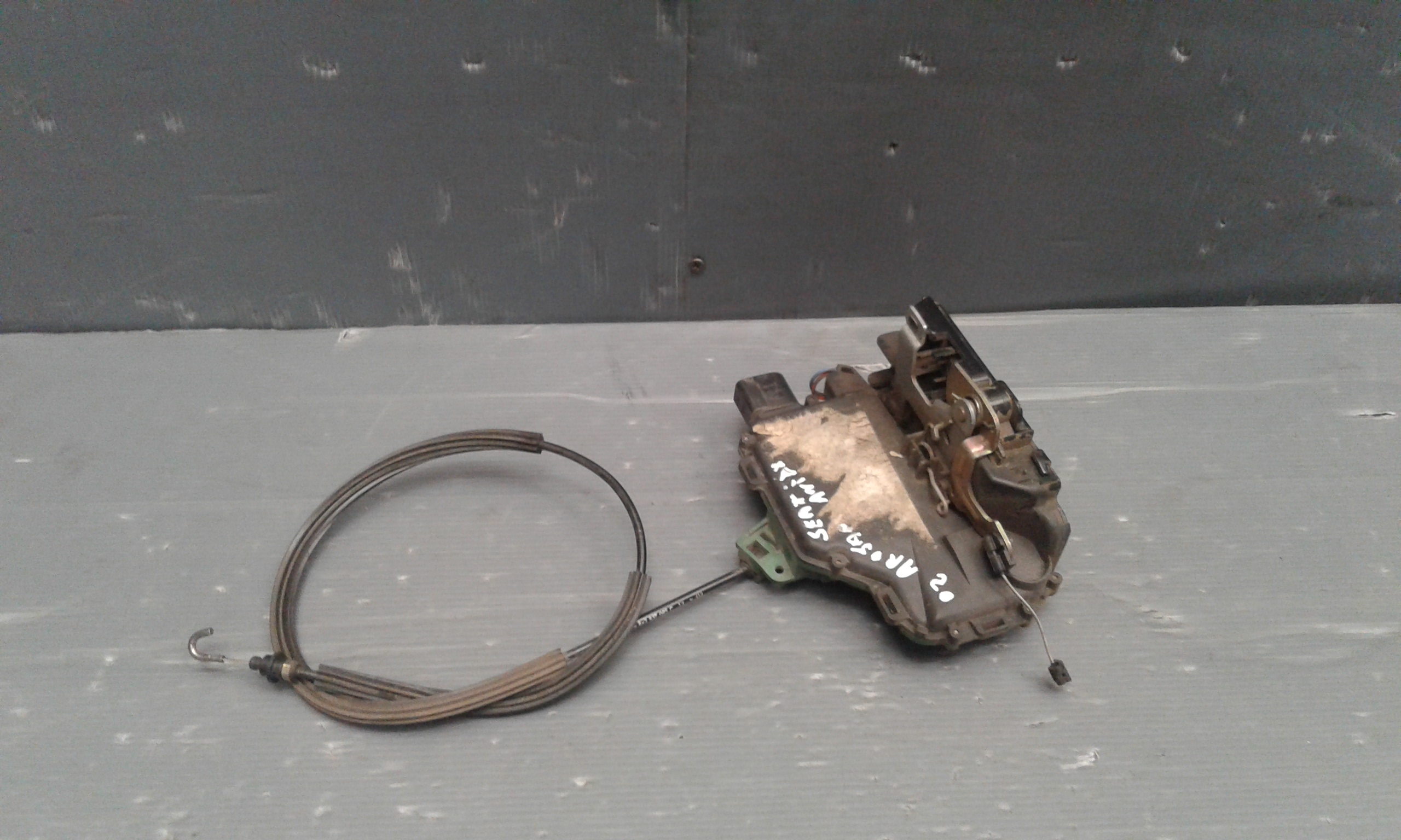 Serratura Porta Ant. Destro 6X1837014G Usato