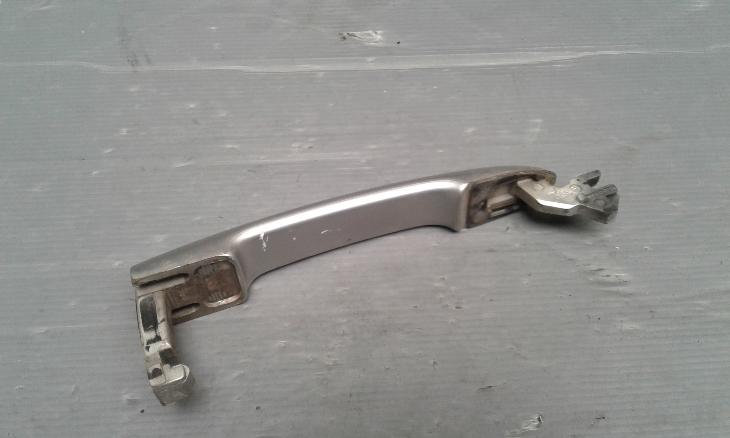 Maniglia Porta Post. Destro 7701474436 Usato