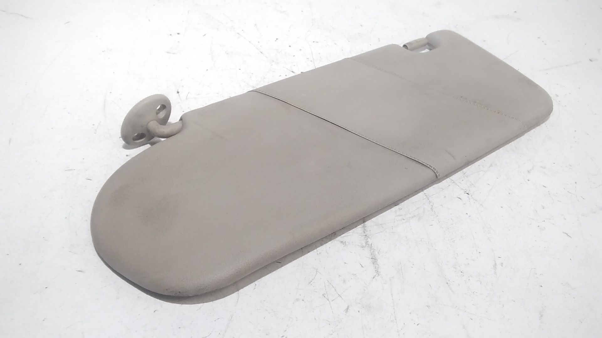 Aletta Parasole Parabrezza Sinistro AWR4896LUM Usato