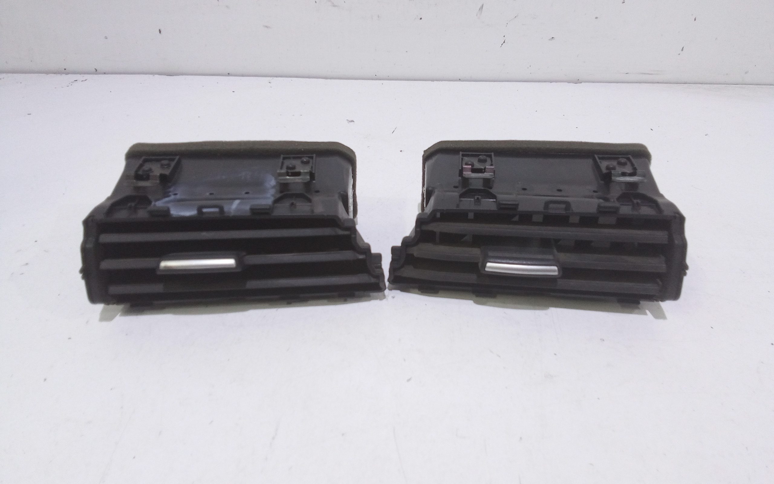 Condotto Aria Bocchette Centr. Sup. Cruscotto 278605FF0A Usato