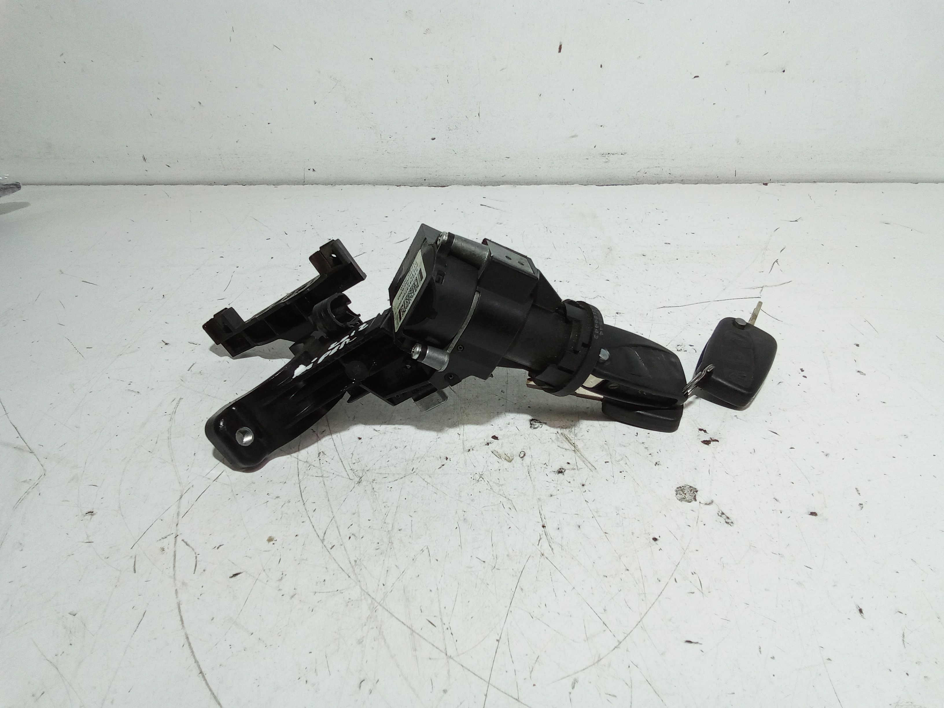 Commutatore Avviamento Con Cilindretti Serrature Usato