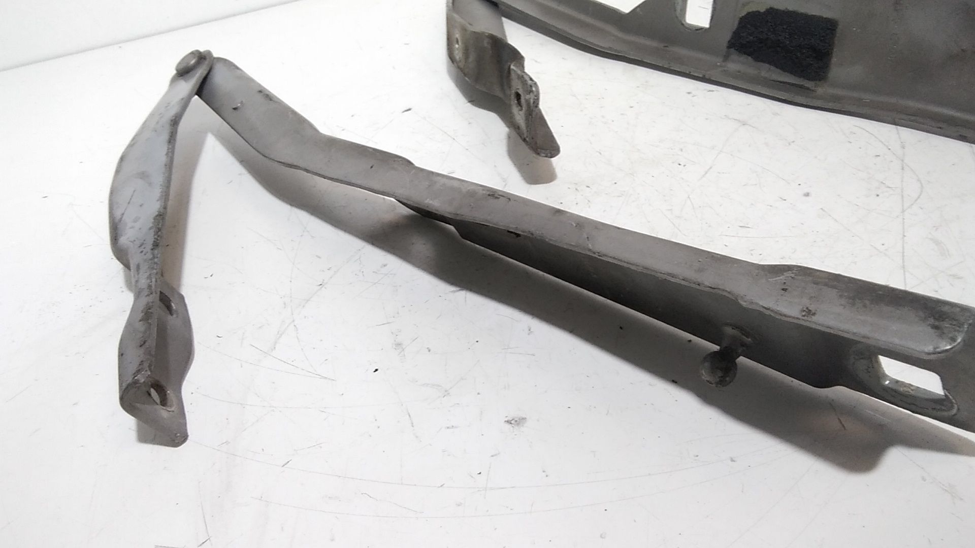 Cerniera Cofano Ant. Sinistro K55256197AB Usato