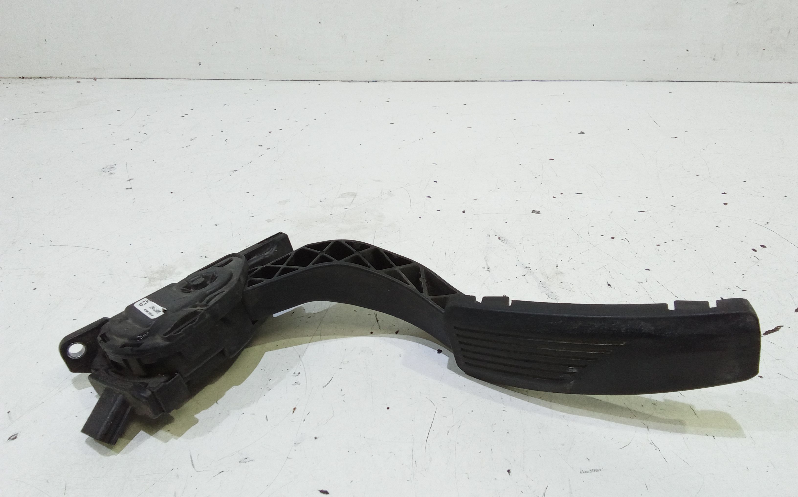 Pedale Acceleratore K68247023AA Usato