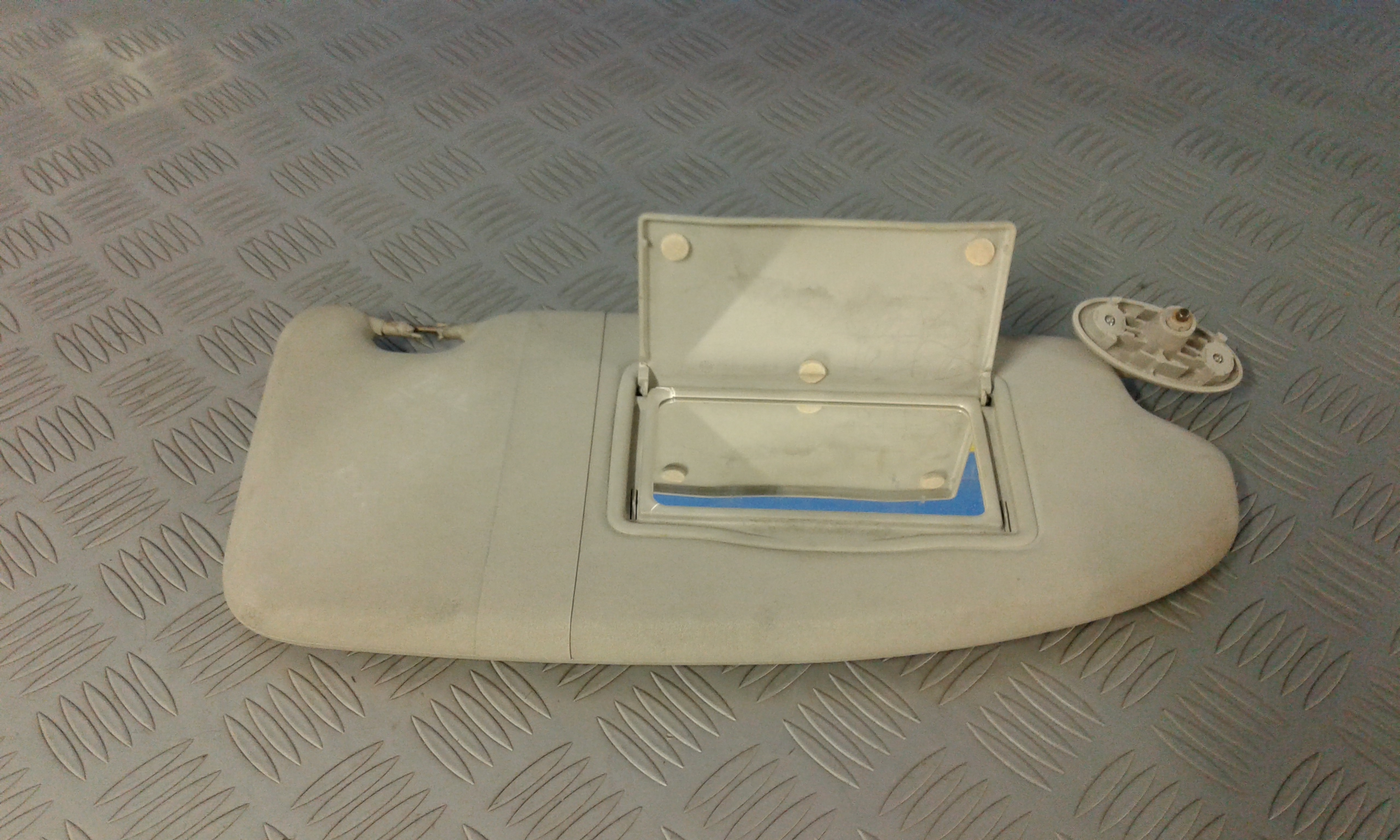 Aletta Parasole Parabrezza Destro 1708997 Usato