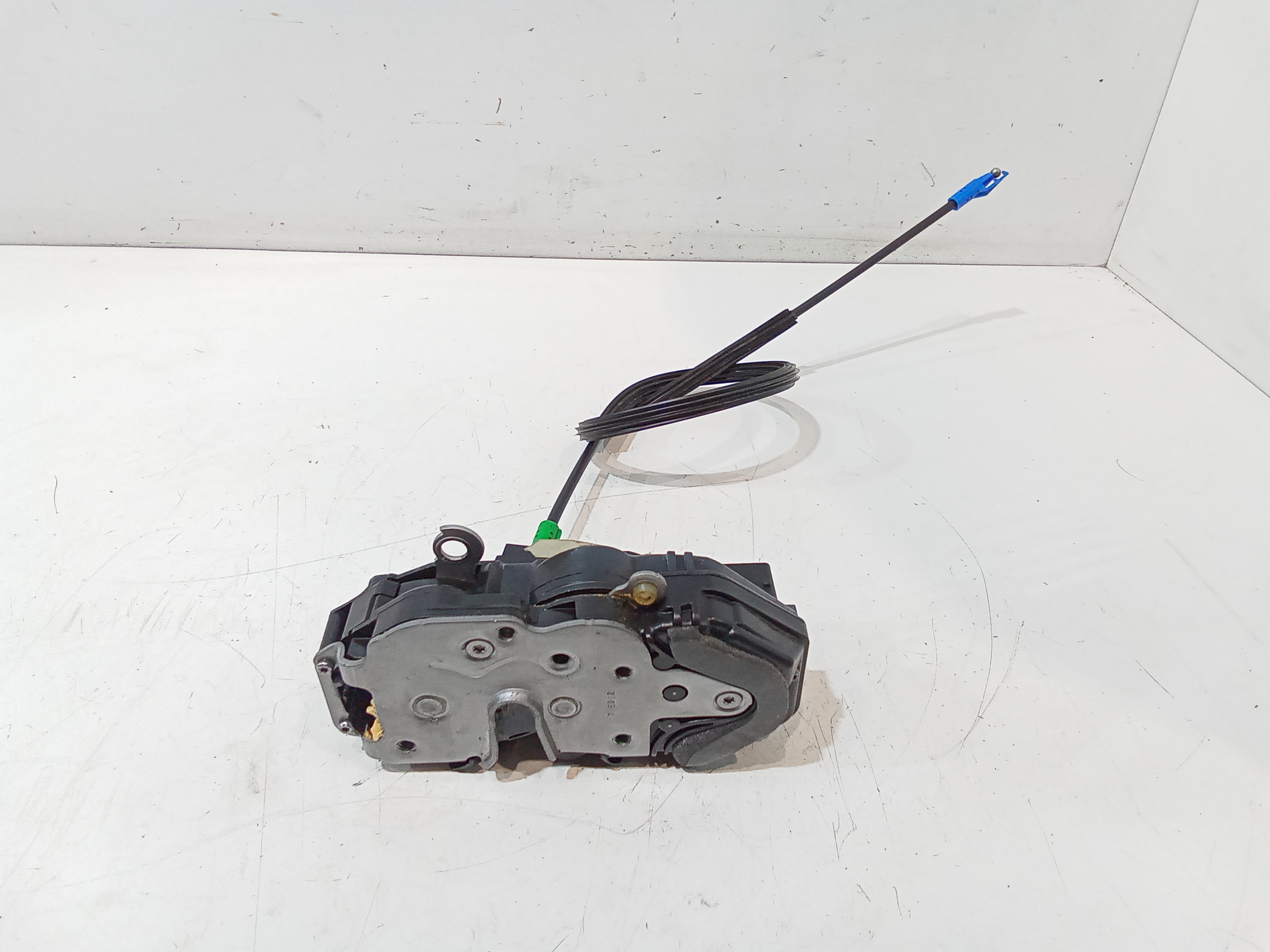 Serratura Porta Ant. Sinistro 13579521 Usato