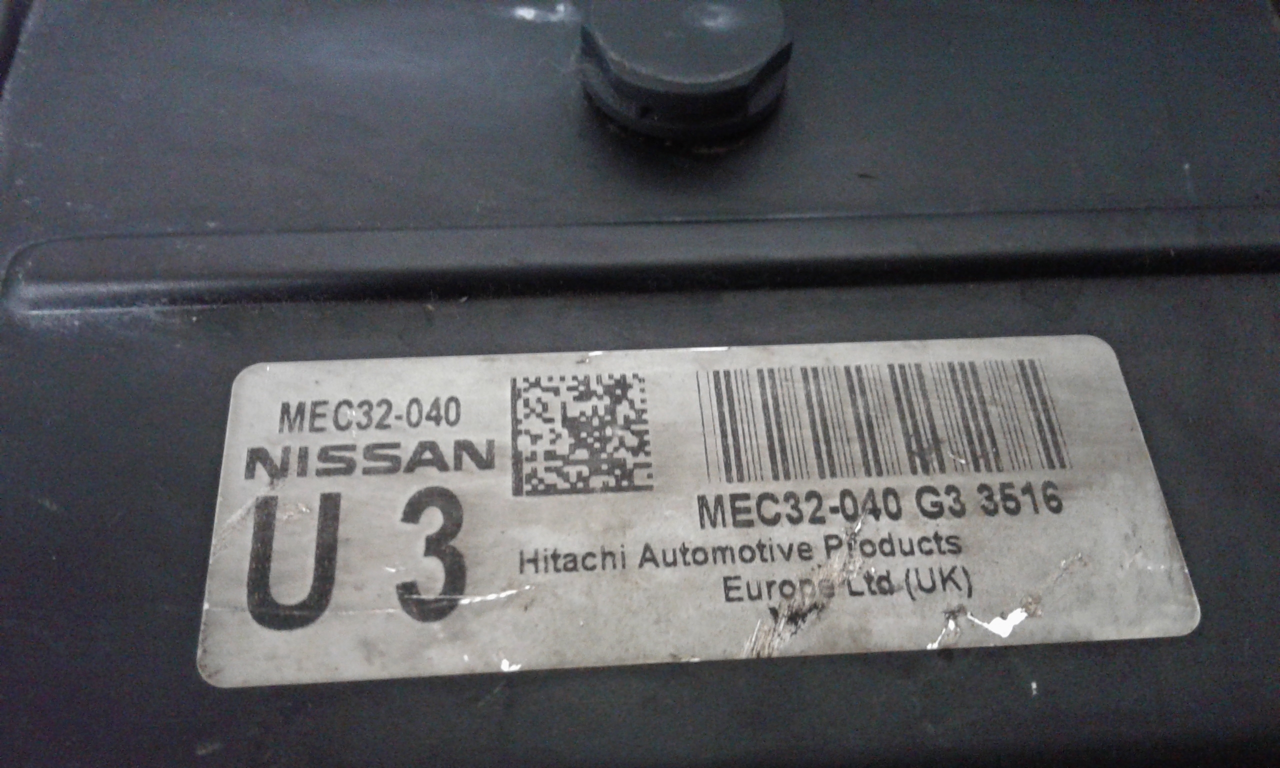 Centralina Iniezione 23710AX32D Usato