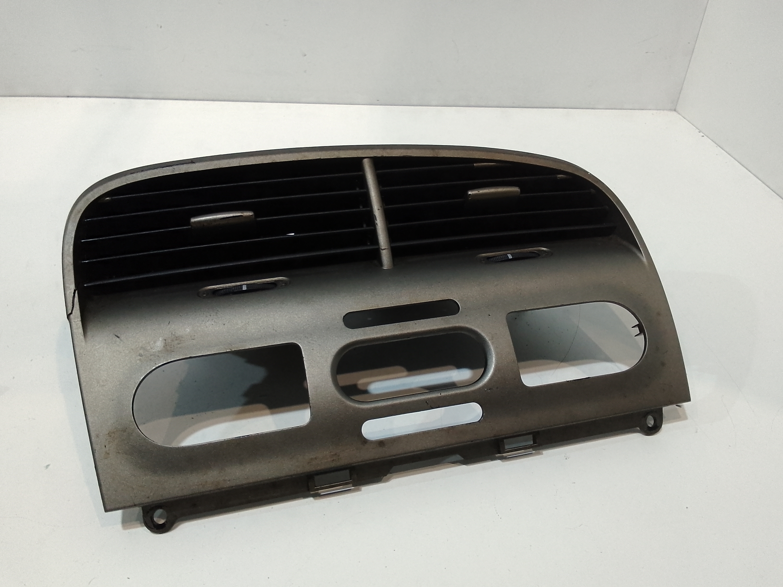 Condotto Aria Bocchette Centr. Sup. Cruscotto 5P0819728 Usato