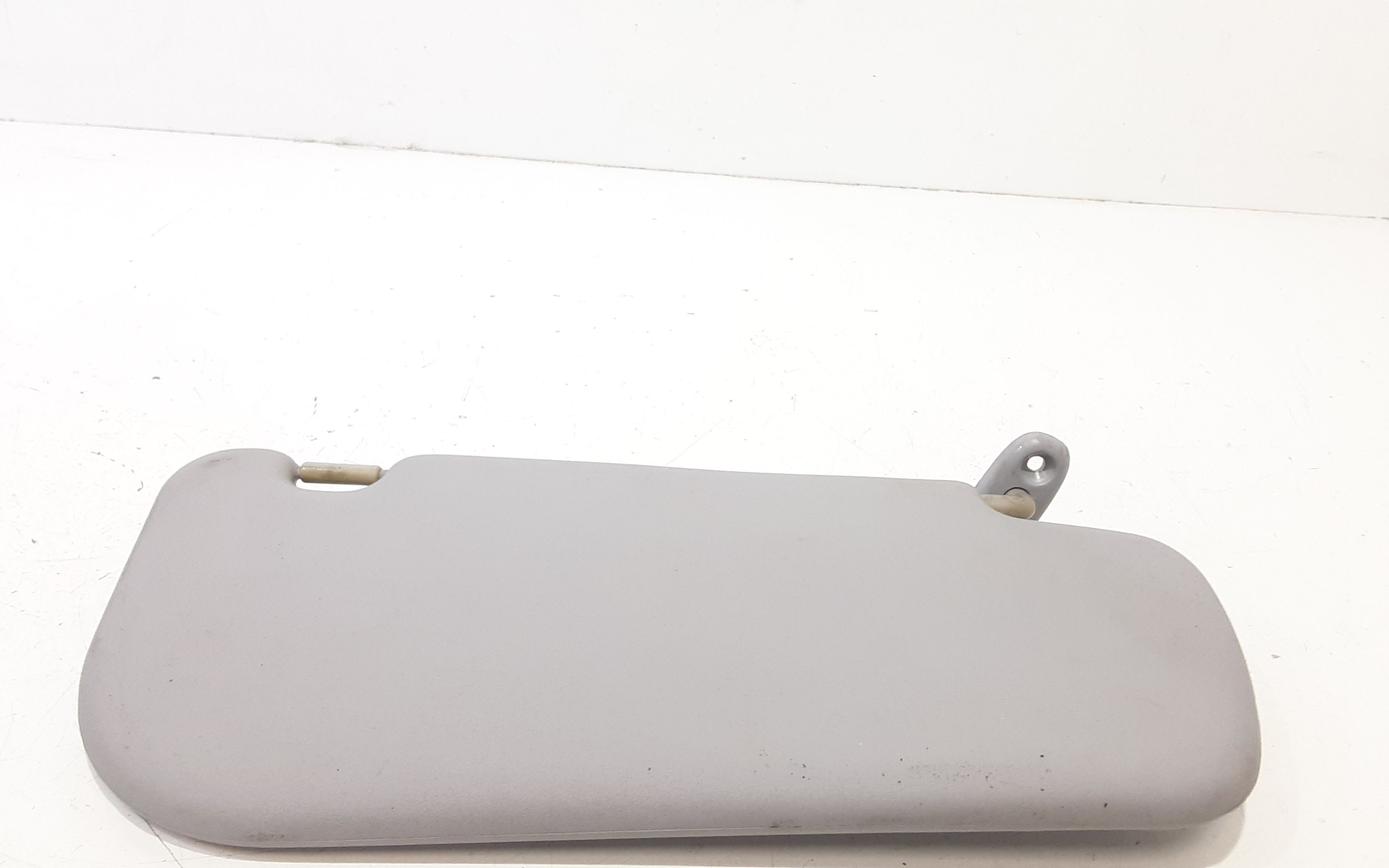 Aletta Parasole Parabrezza Sinistro 8521007130MG Usato