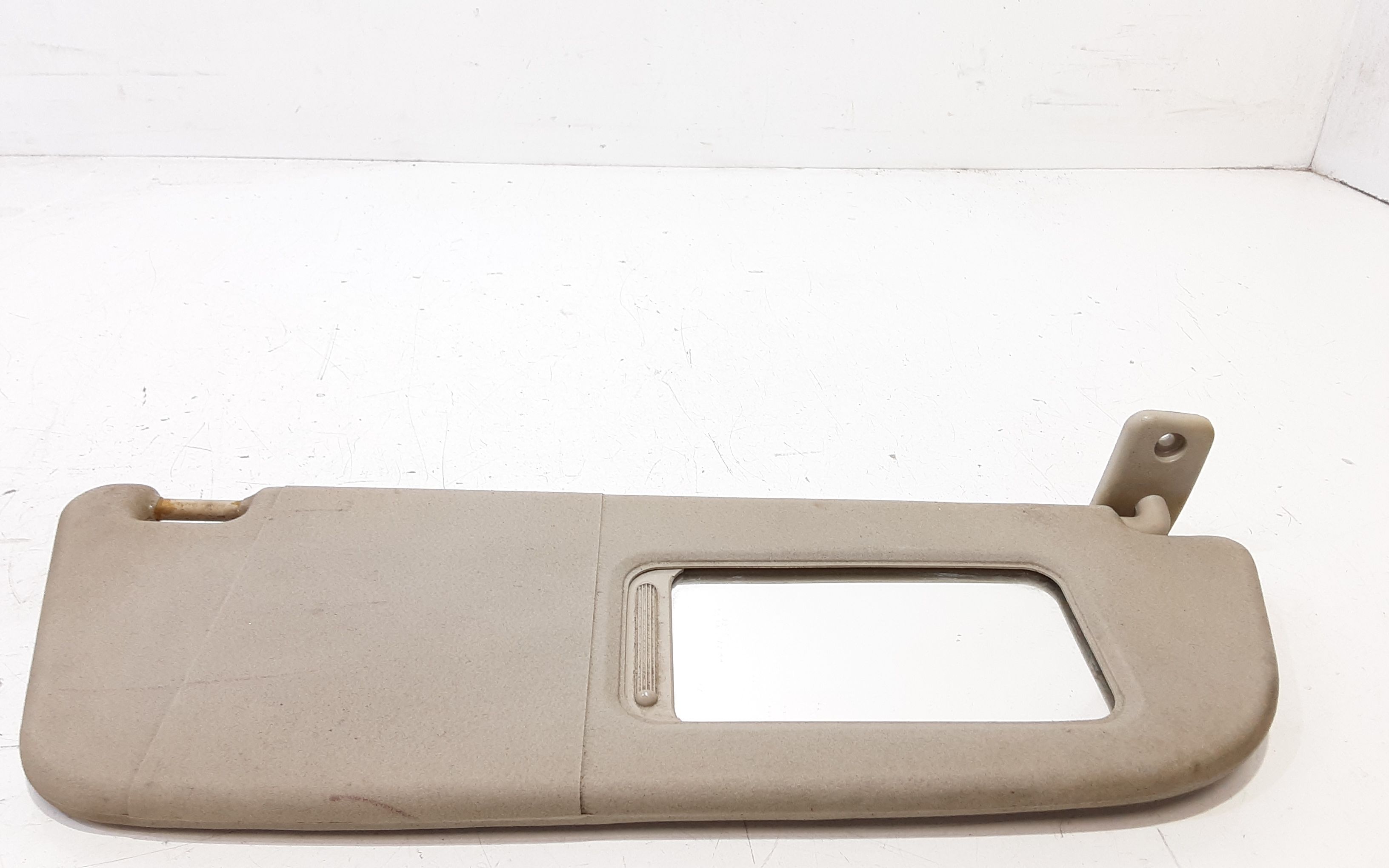 Aletta Parasole Parabrezza Destro 24409344 Usato