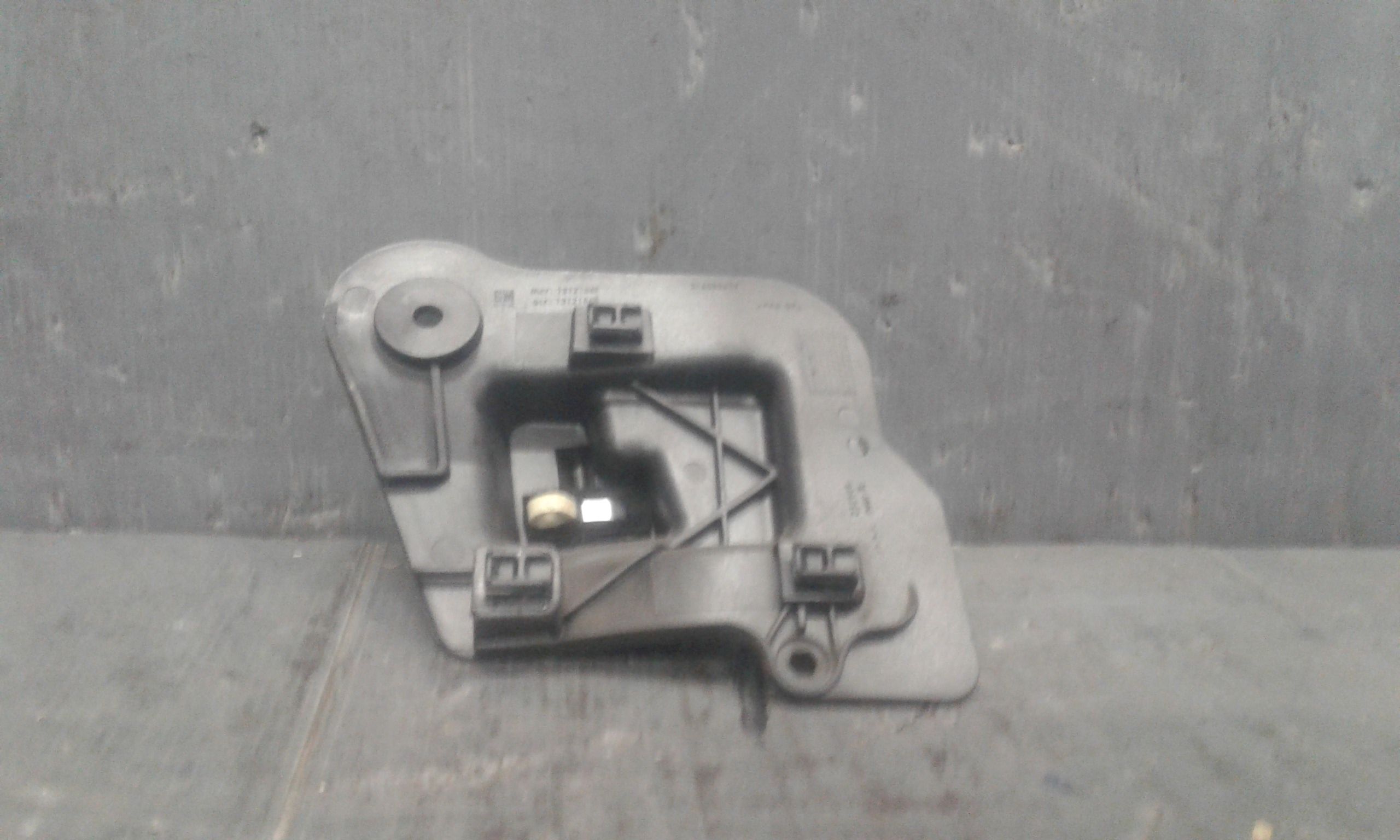 Maniglia Int. Apertura Porta Post. Destro 13121870 Usato