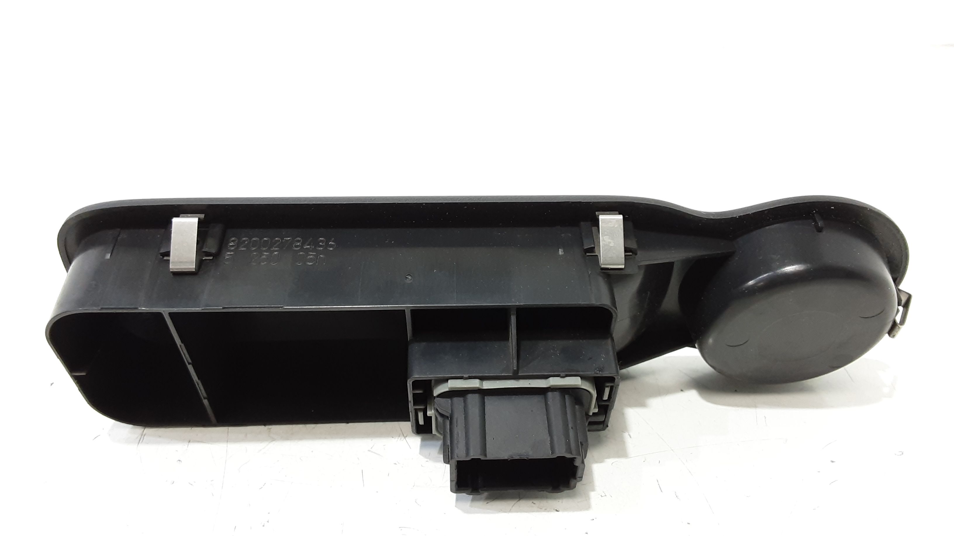 Interruttore Alzacristalli Porta Ant. Destro 8200214936 Usato