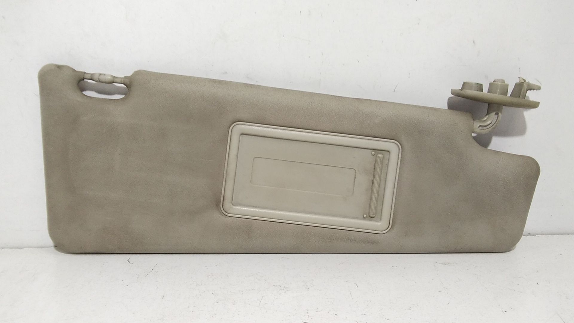 Aletta Parasole Parabrezza Destro 735361684 Usato