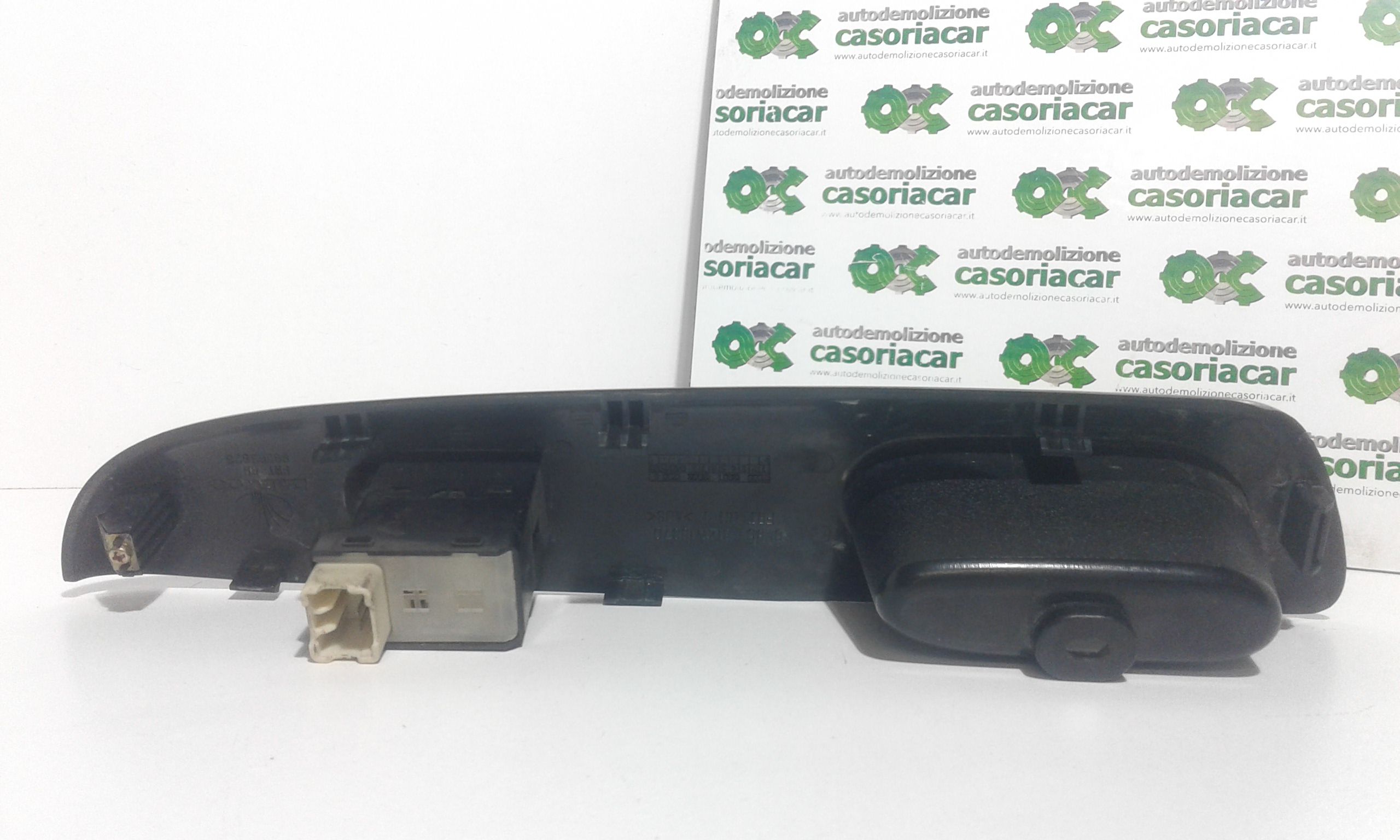 Interruttore Alzacristalli Porta Ant. Destro Usato