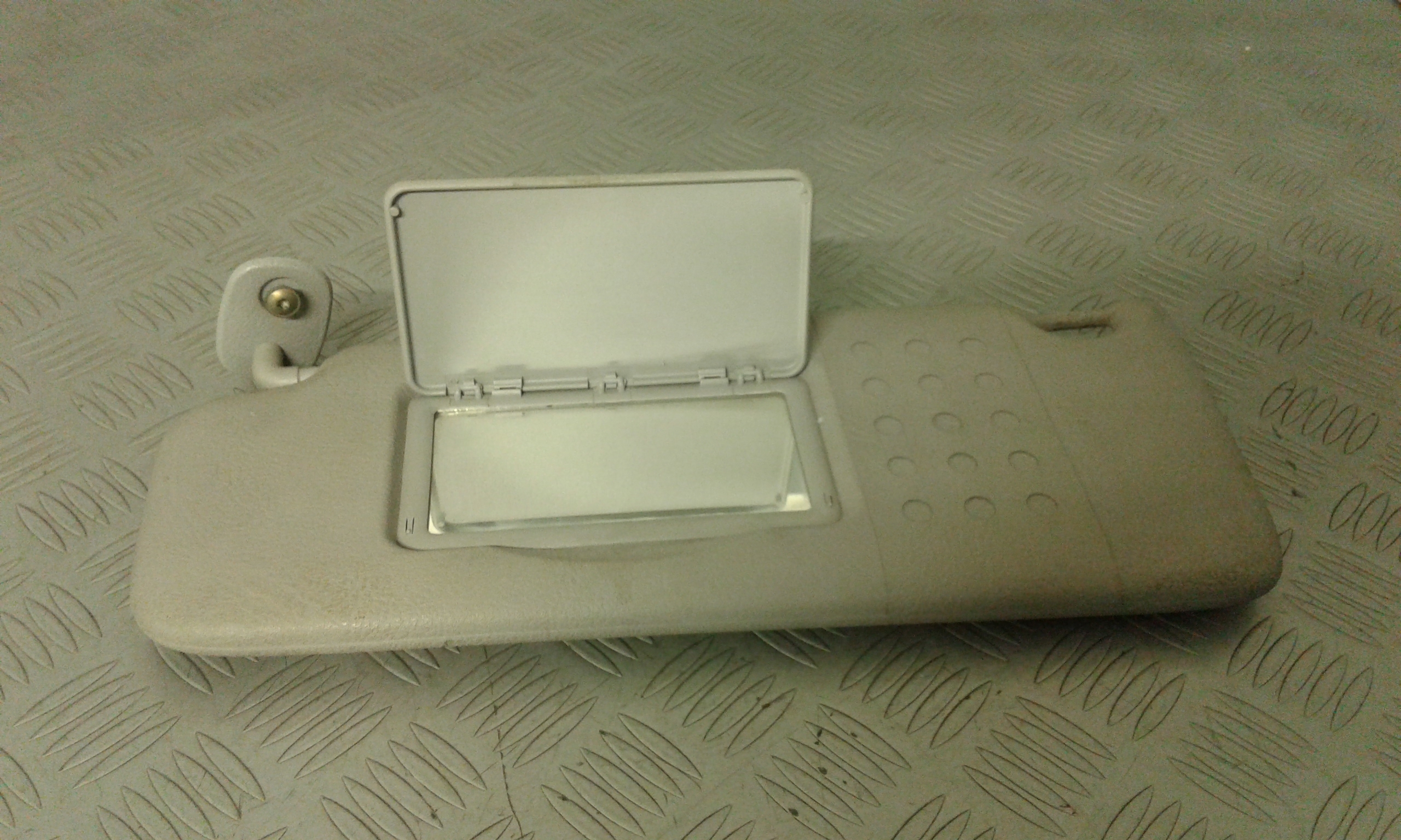 Aletta Parasole Parabrezza Sinistro Usato