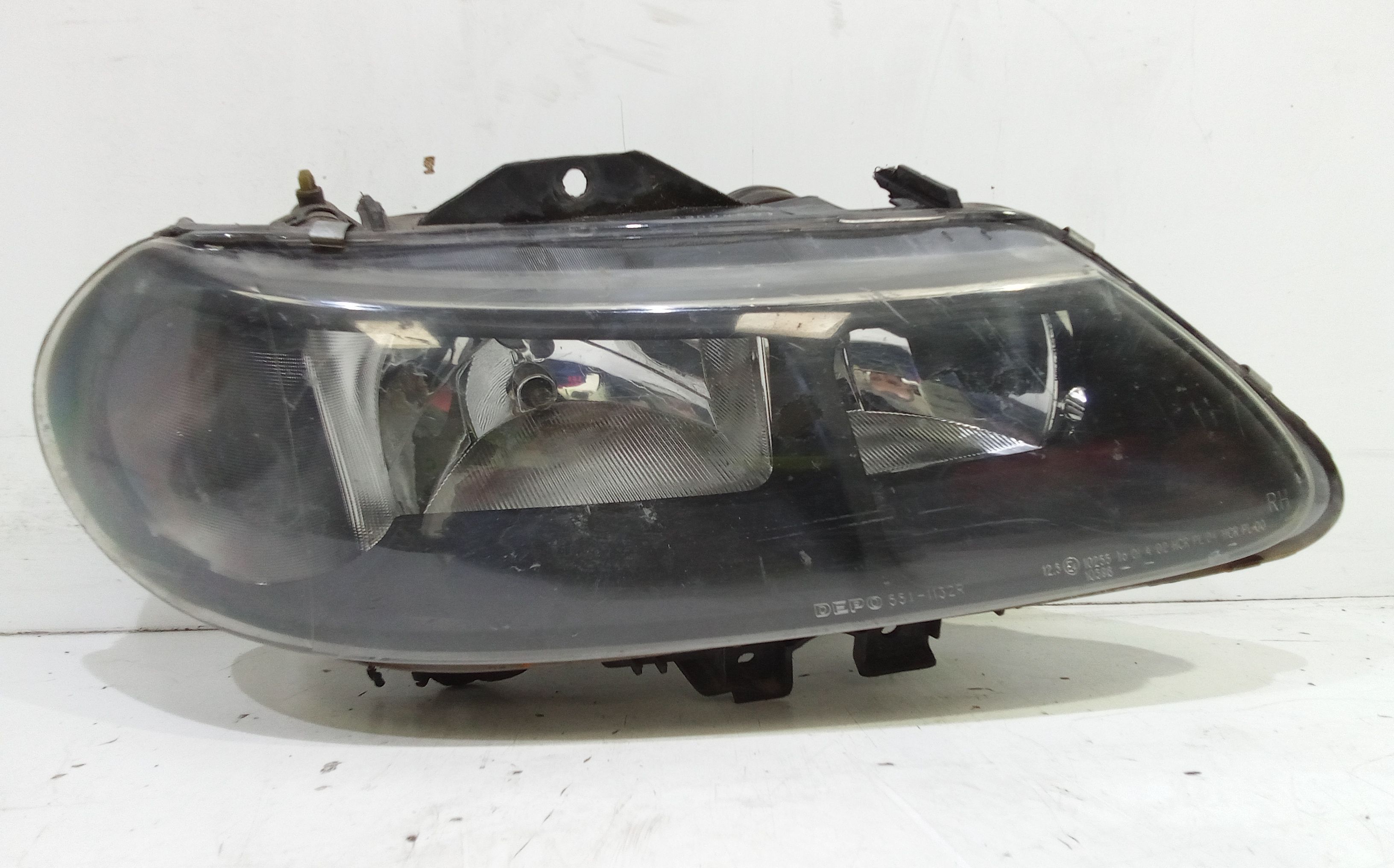 Proiettore Destro 7701047881 Usato