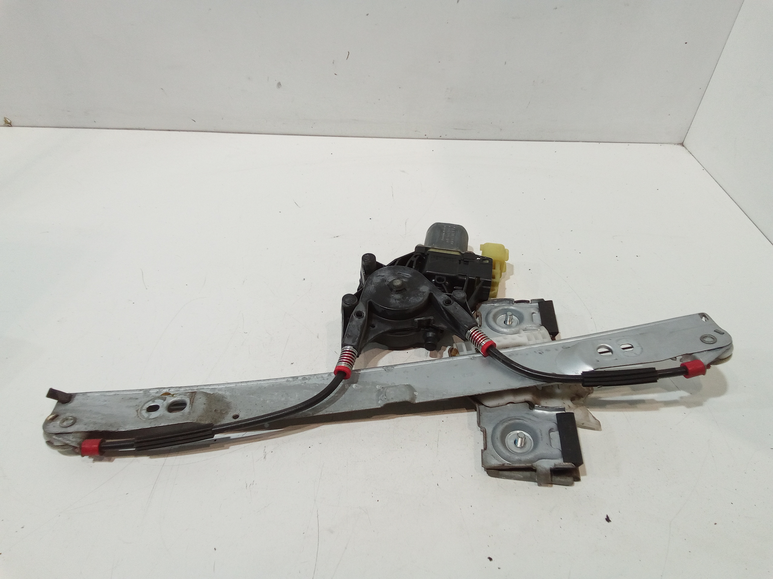 Alzacristallo Porta Ant. Sinistro 1705379 Usato